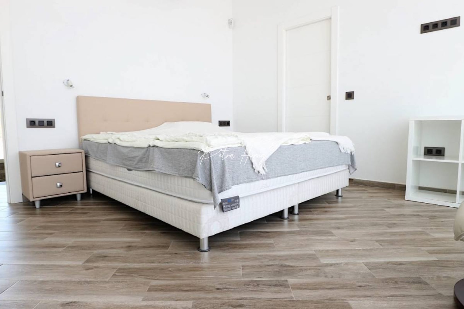 Resales - Villa - Torrevieja