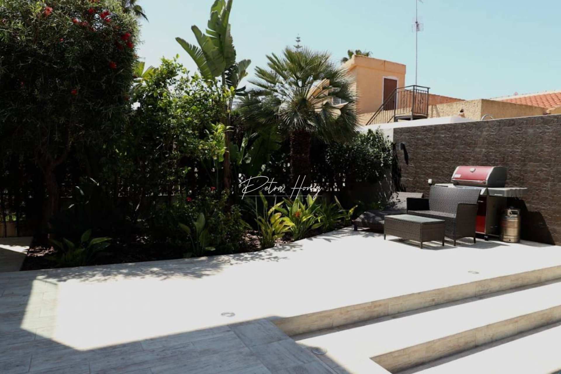 Resales - Villa - Torrevieja