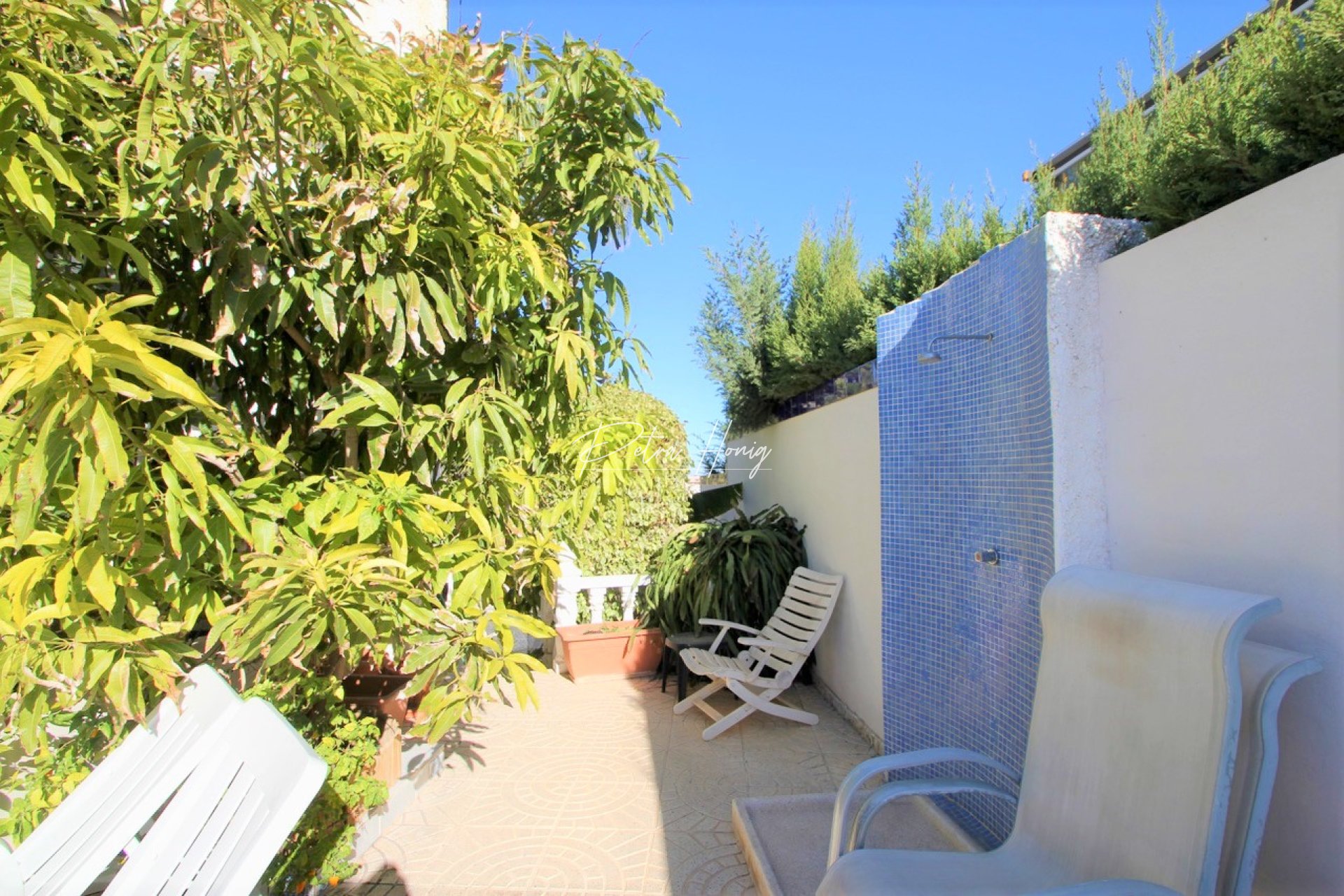 Resales - Villa - Villamartin - Avenida Las Brisas