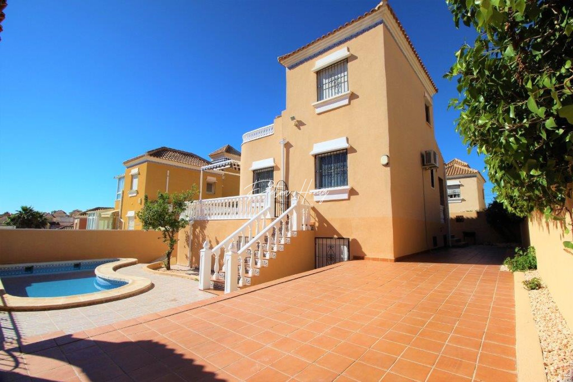Resales - Villa - Villamartin - Blue Lagoon