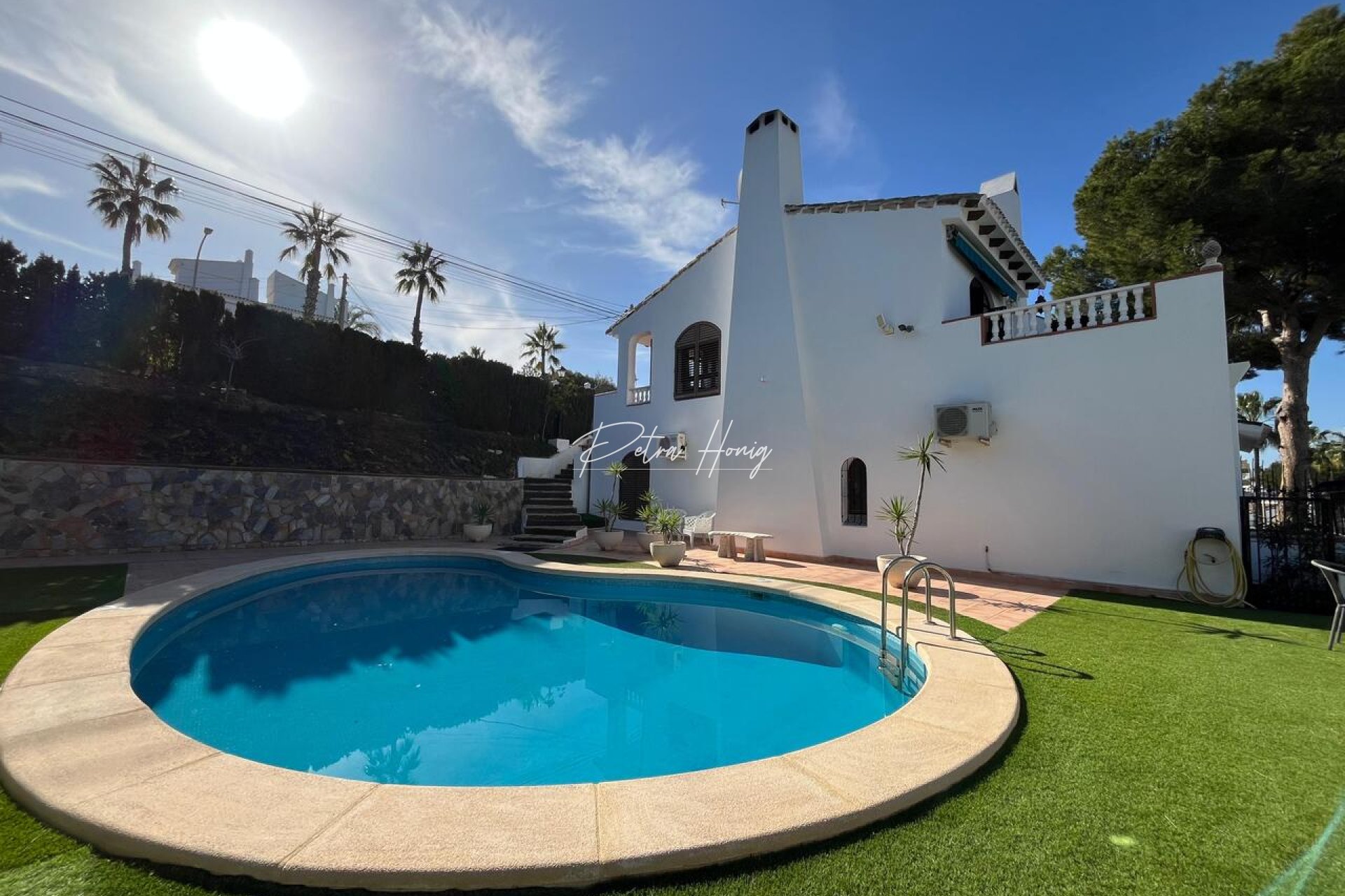 Resales - Villa - Villamartin