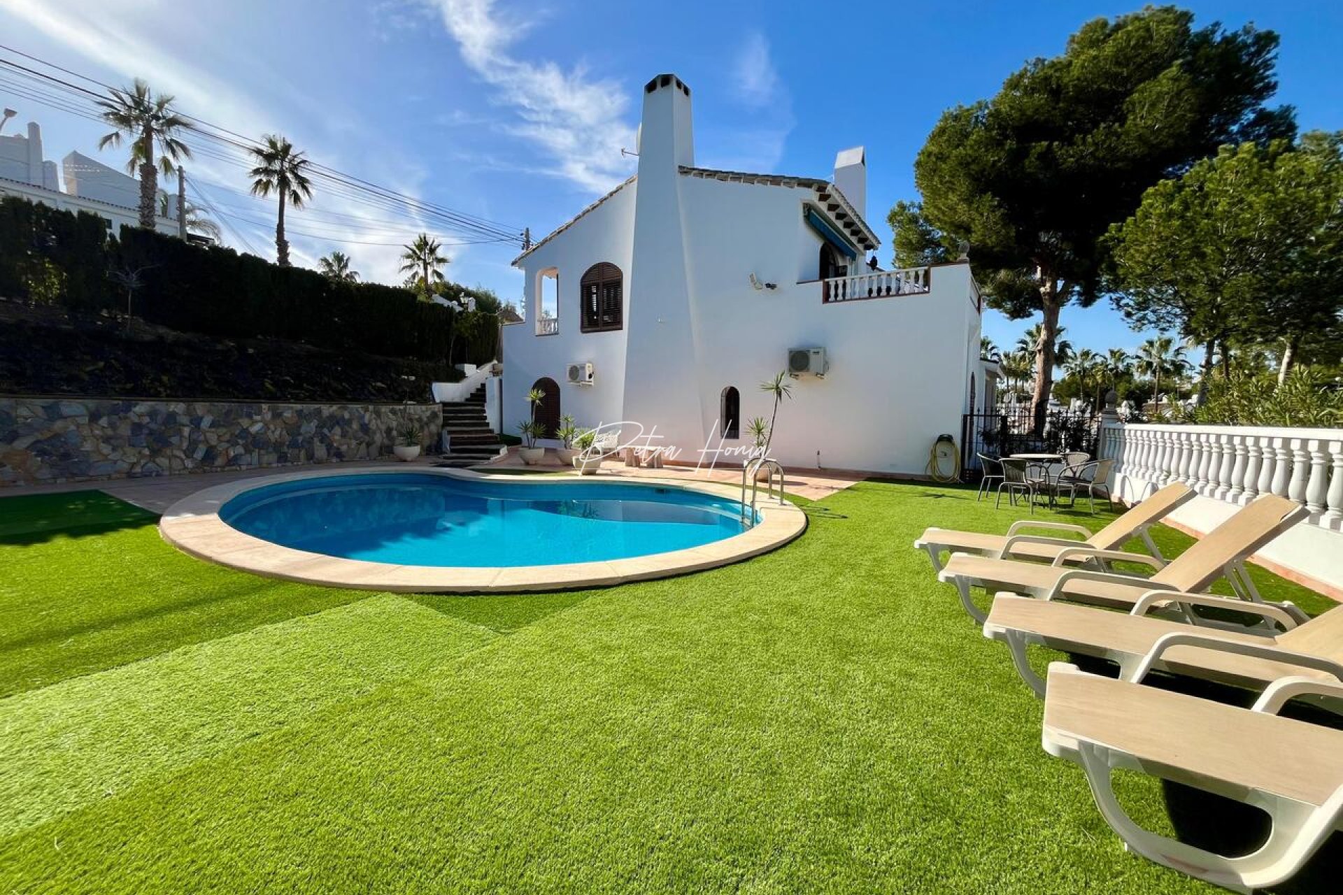Resales - Villa - Villamartin