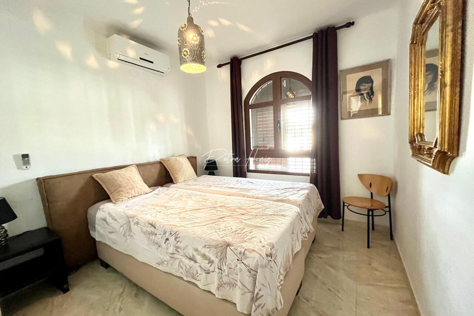 Resales - Villa - Villamartin