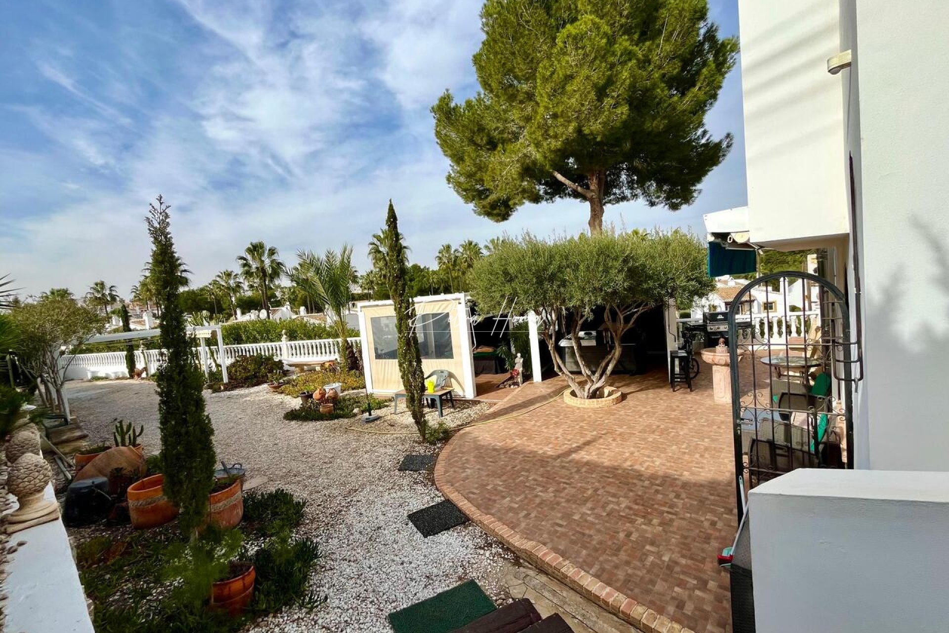 Resales - Villa - Villamartin