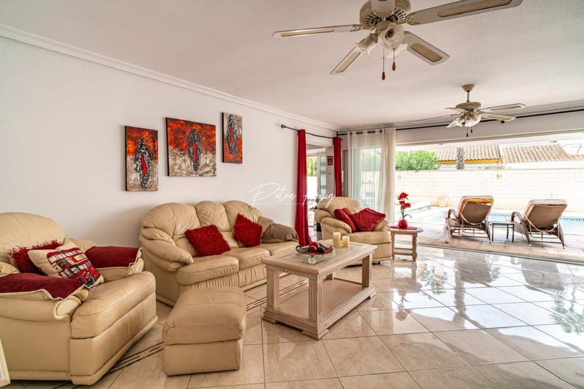 Resales - Villa - Villamartin