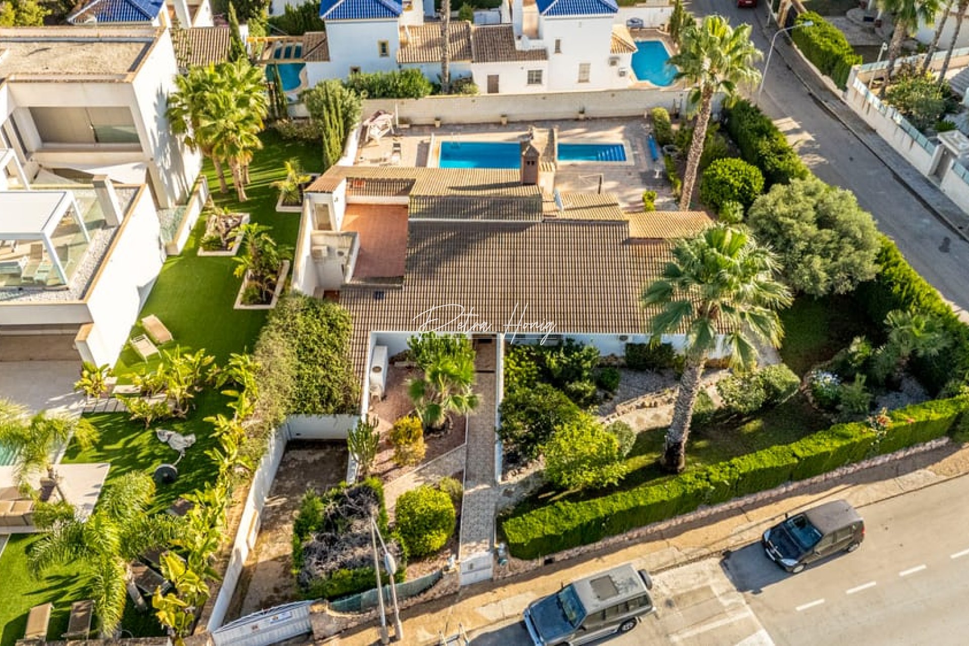 Resales - Villa - Villamartin
