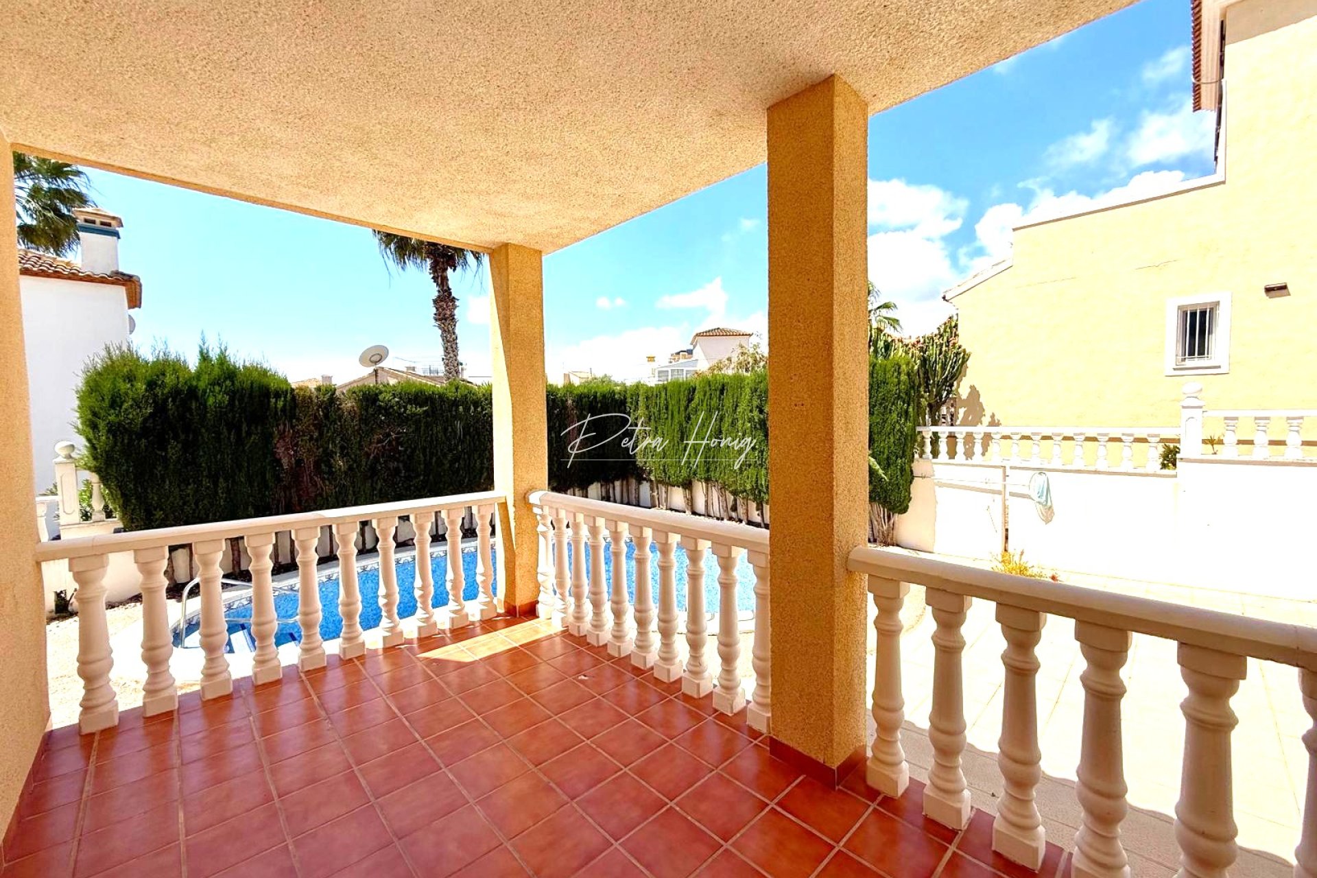 Resales - Villa - Villamartin