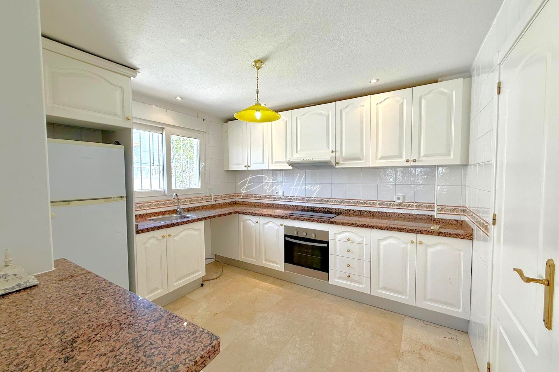Resales - Villa - Villamartin