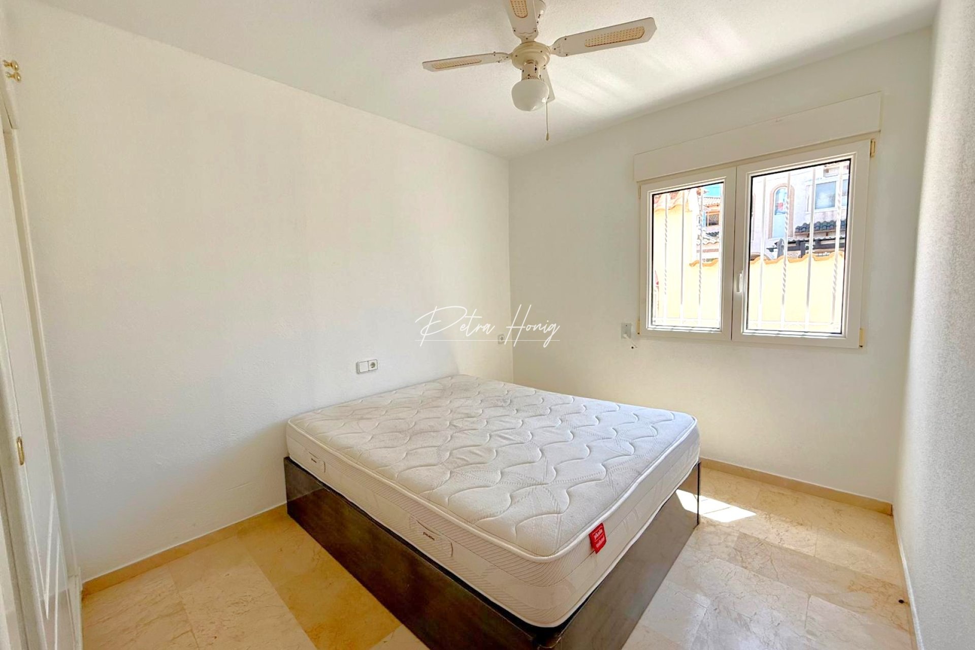Resales - Villa - Villamartin