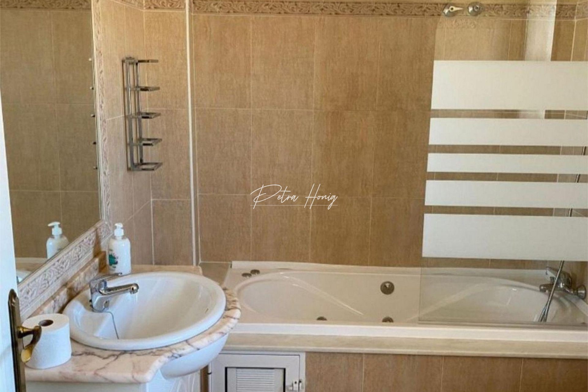 Resales - Villa - Villamartin