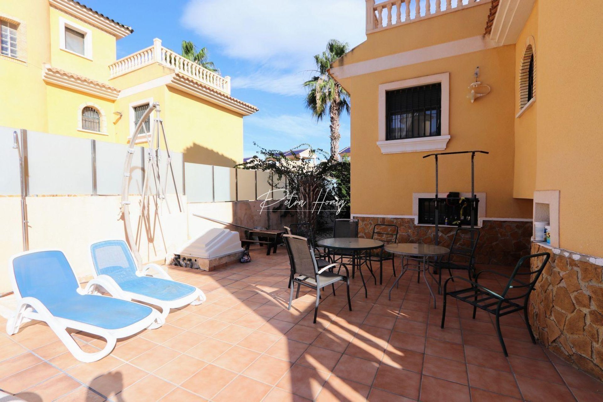 Resales - Villa - Villamartin