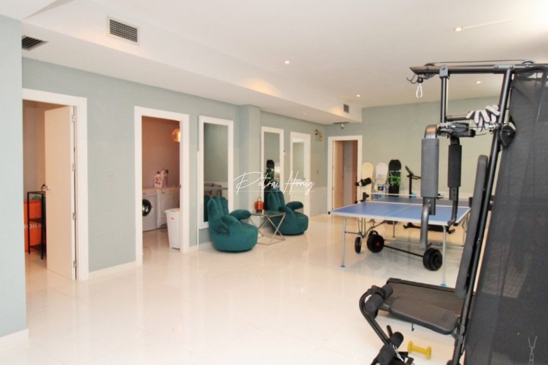 Resales - Villa - Villamartin