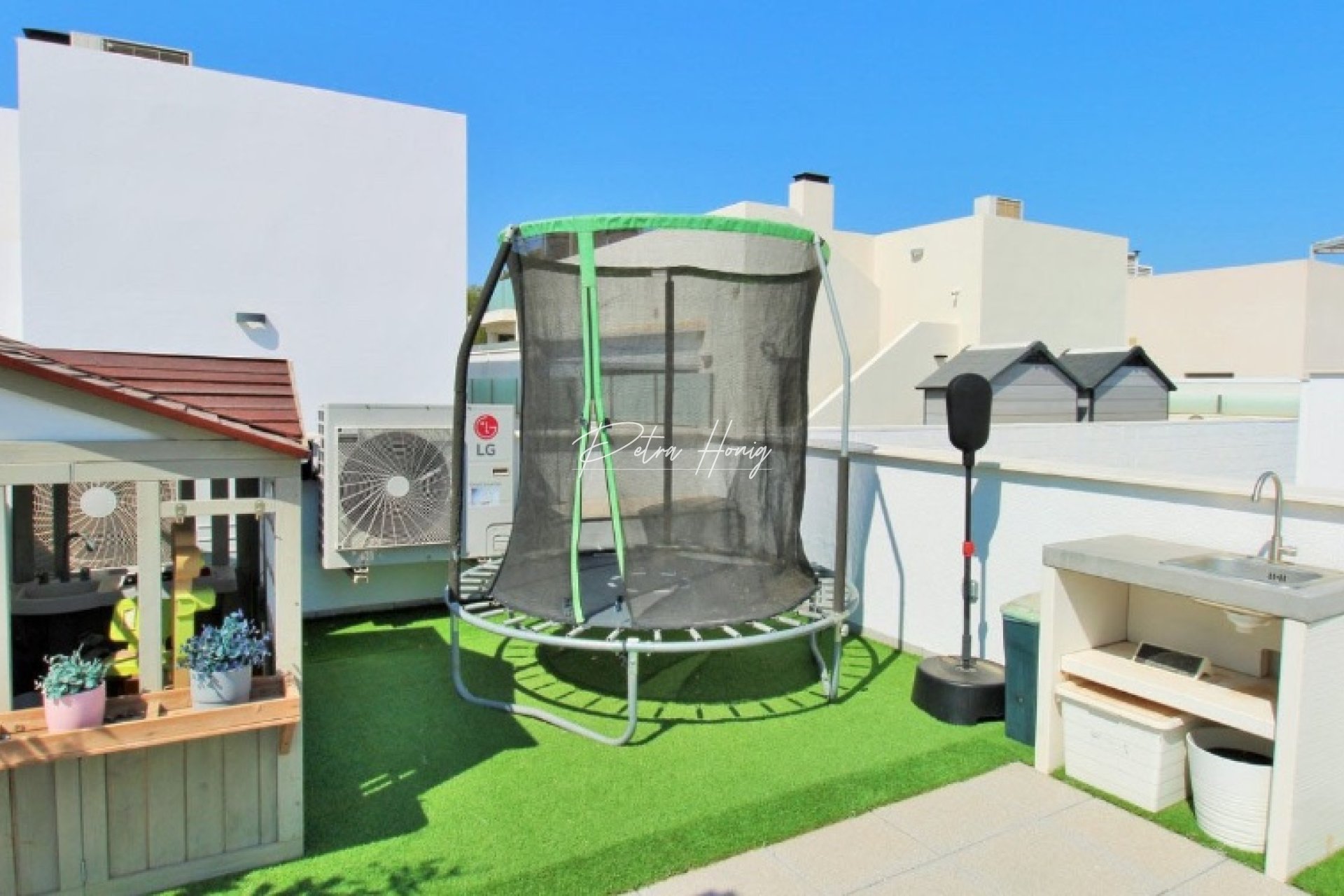 Resales - Villa - Villamartin