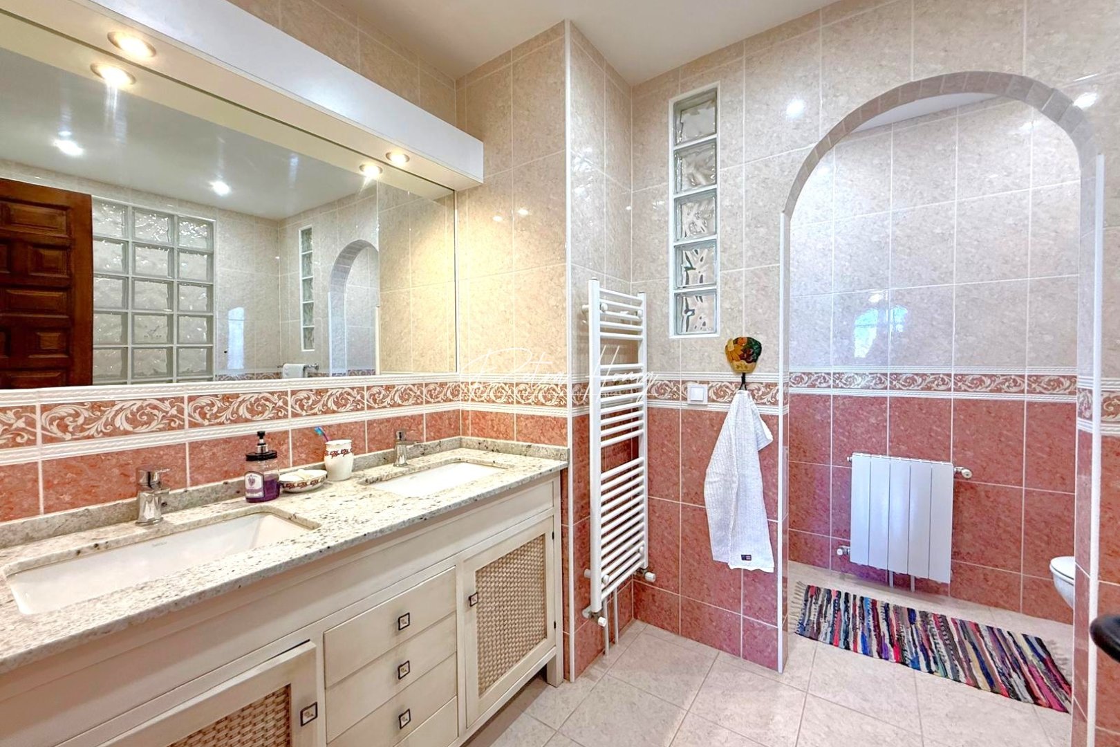 Resales - Villa - Villamartin