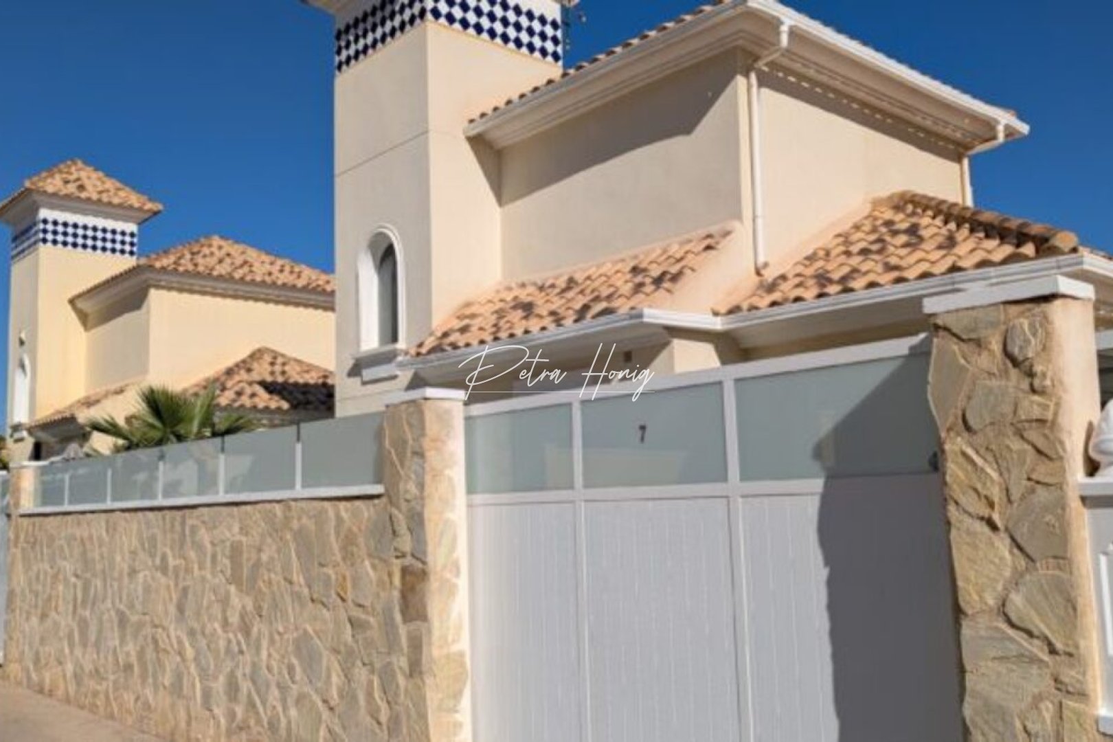 Resales - Villa - Villamartin