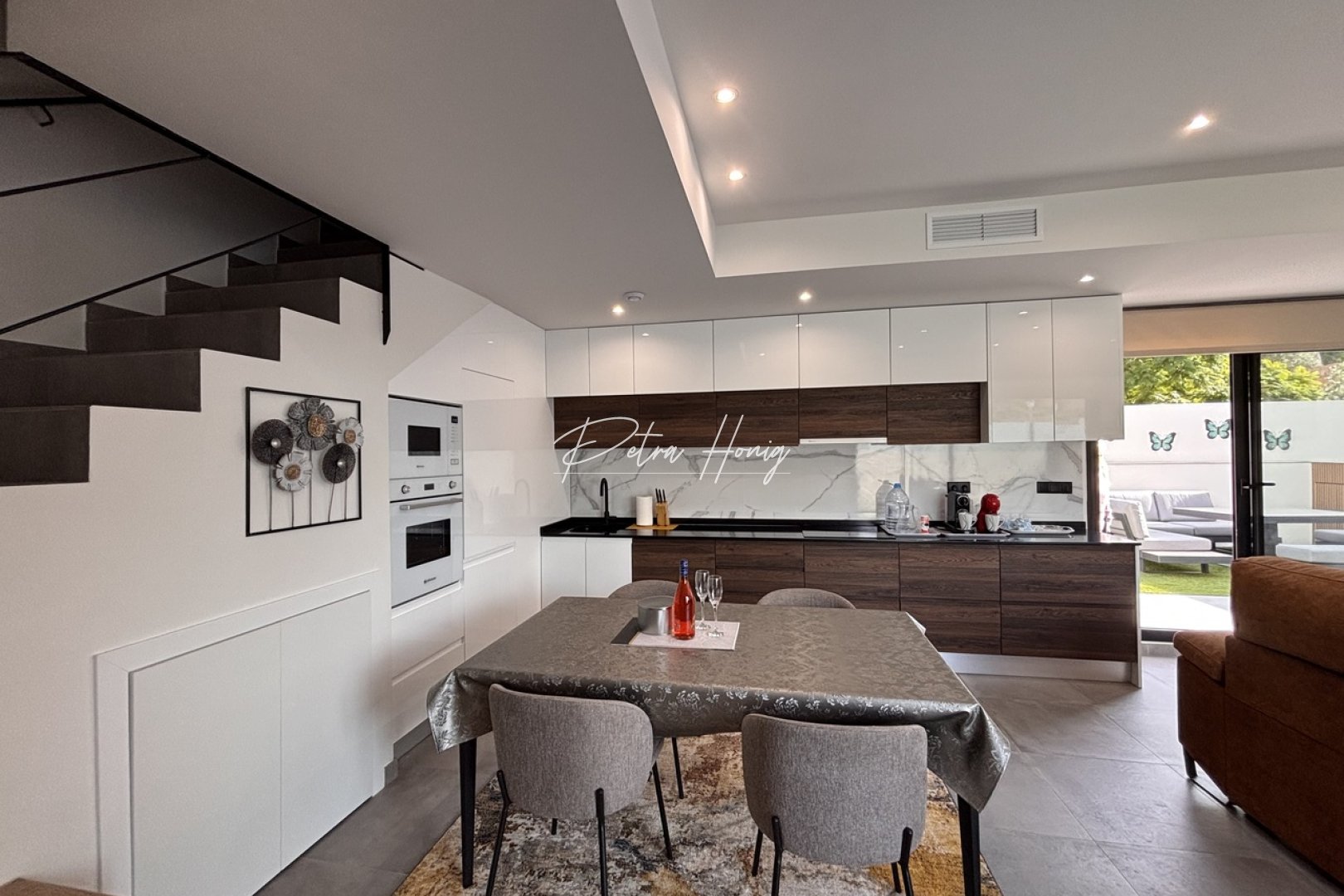 Resales - Villa - Villamartin