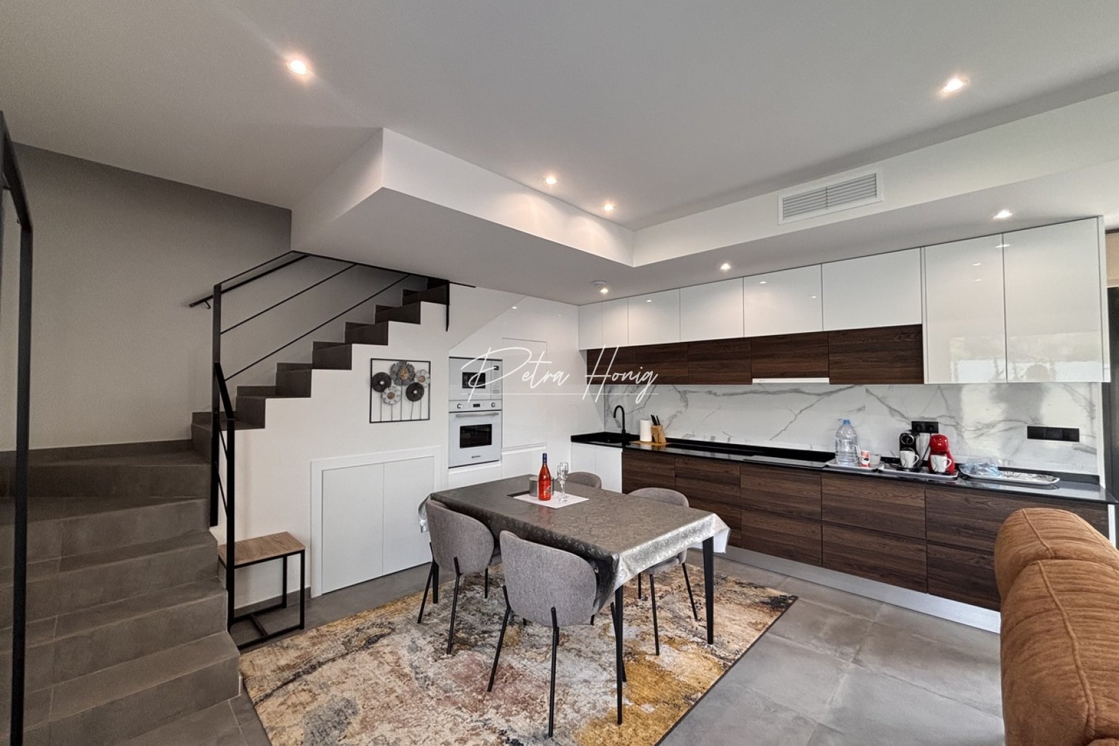 Resales - Villa - Villamartin