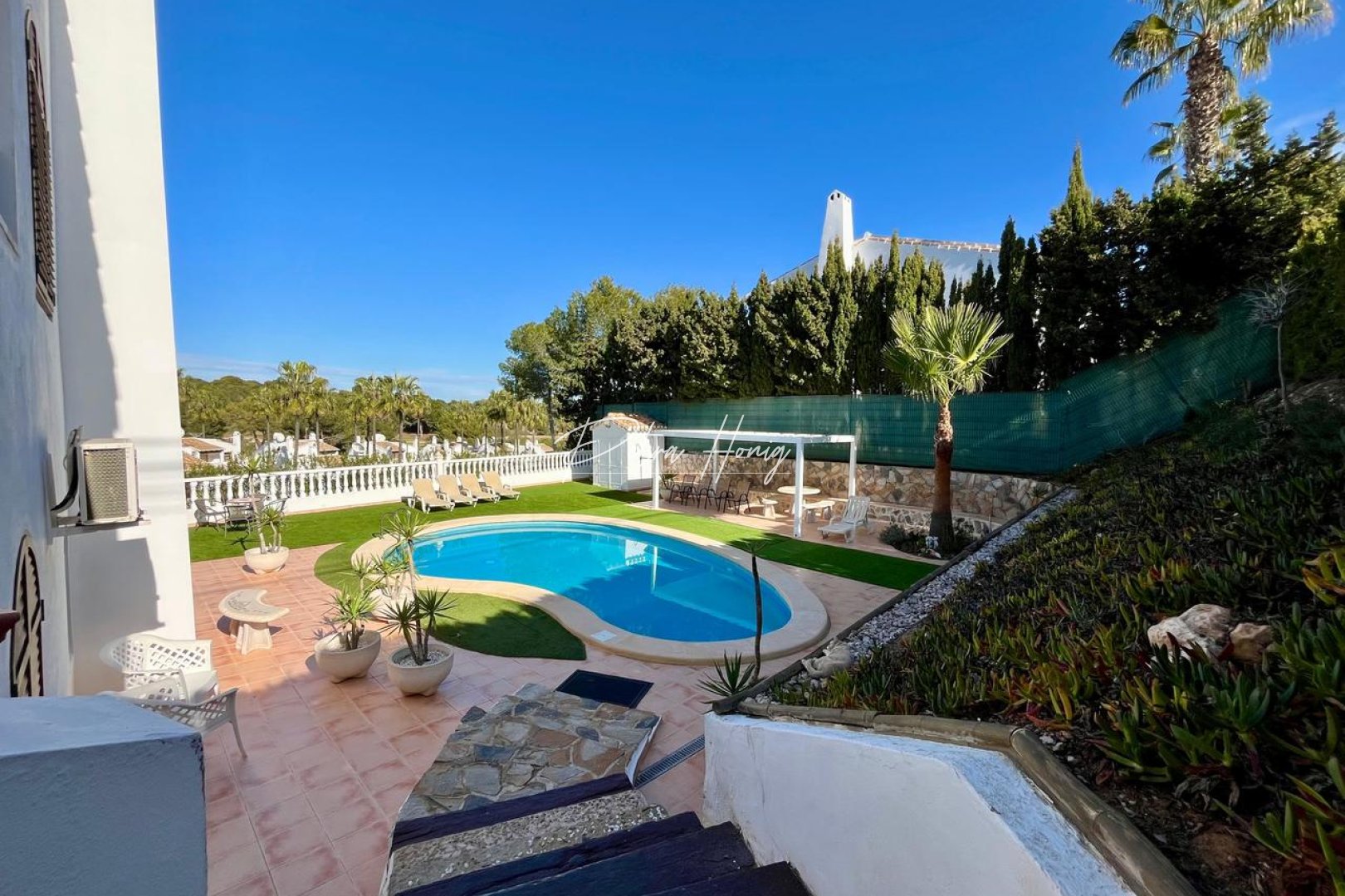 Resales - Villa - Villamartin