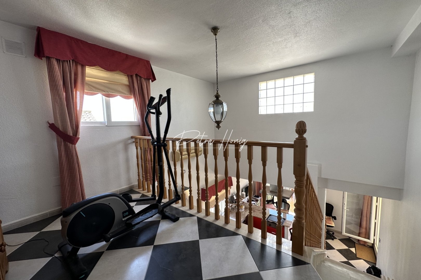 Resales - Villa - Villamartin