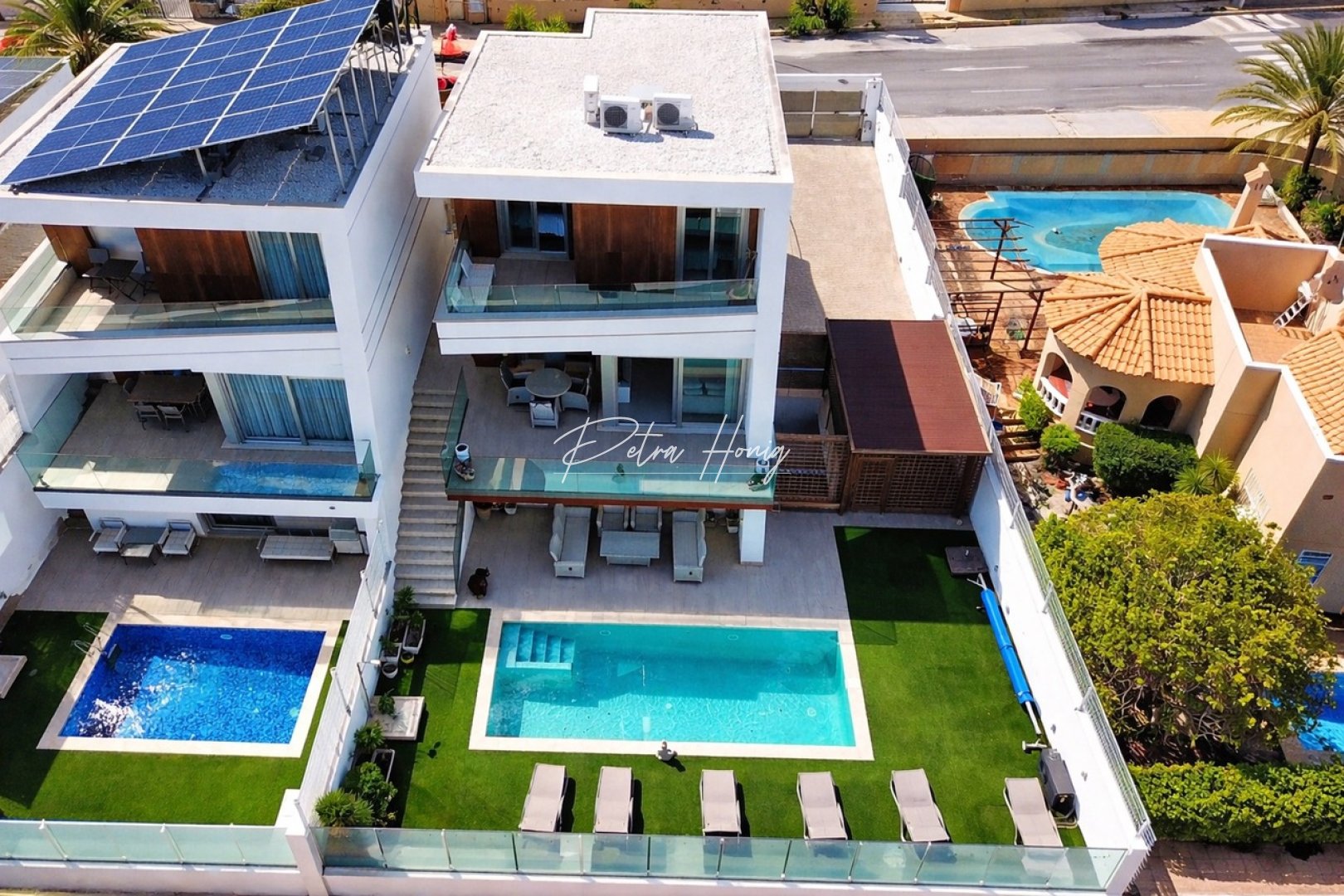 Resales - Villa - Villamartin