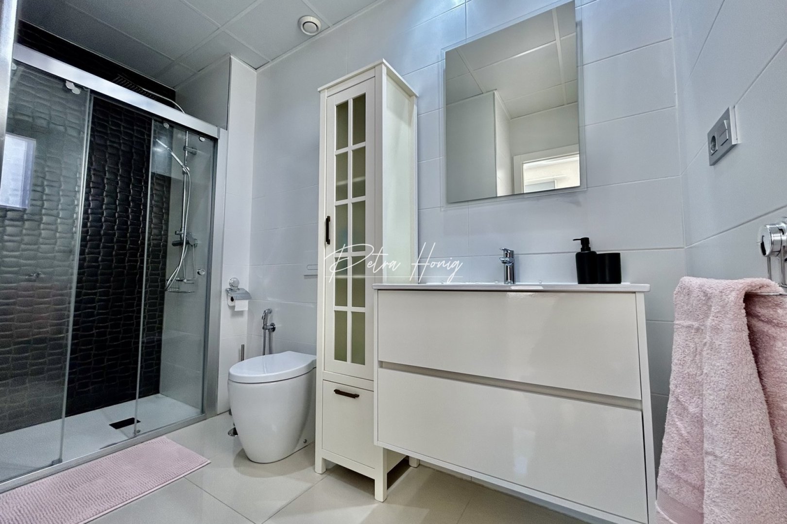 Resales - Villa - Villamartin