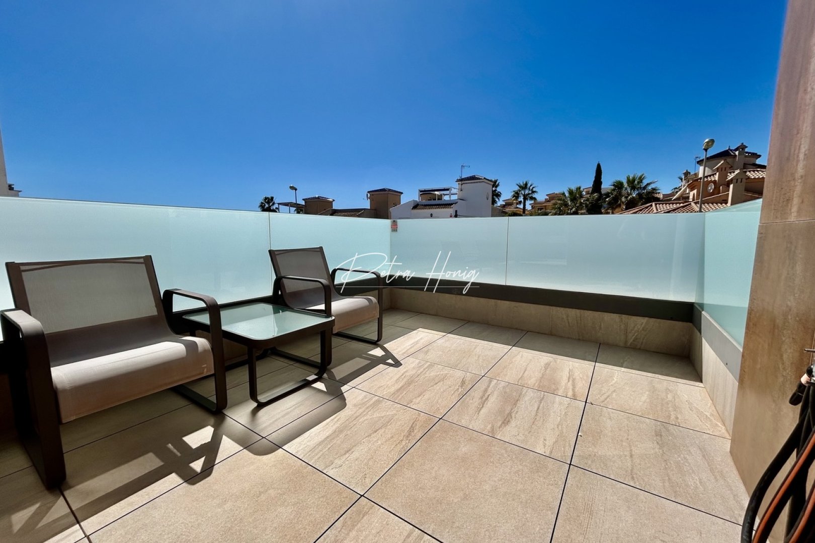 Resales - Villa - Villamartin