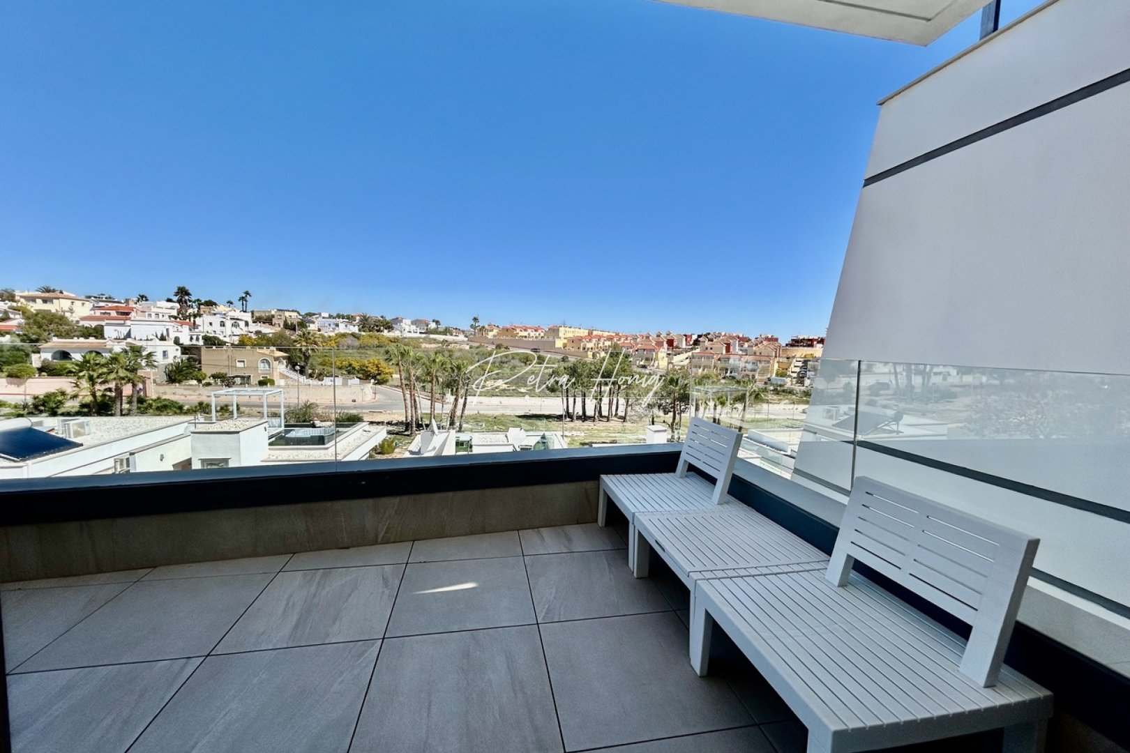 Resales - Villa - Villamartin