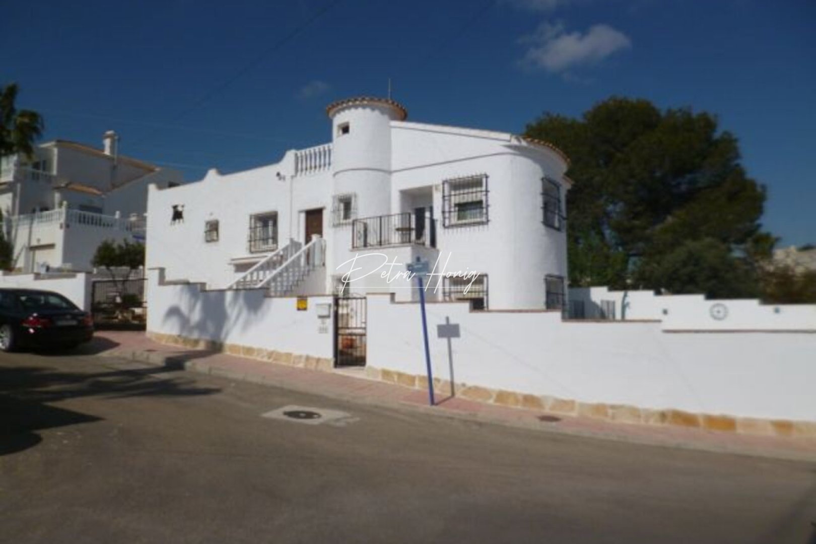 Resales - Villa - Villamartin