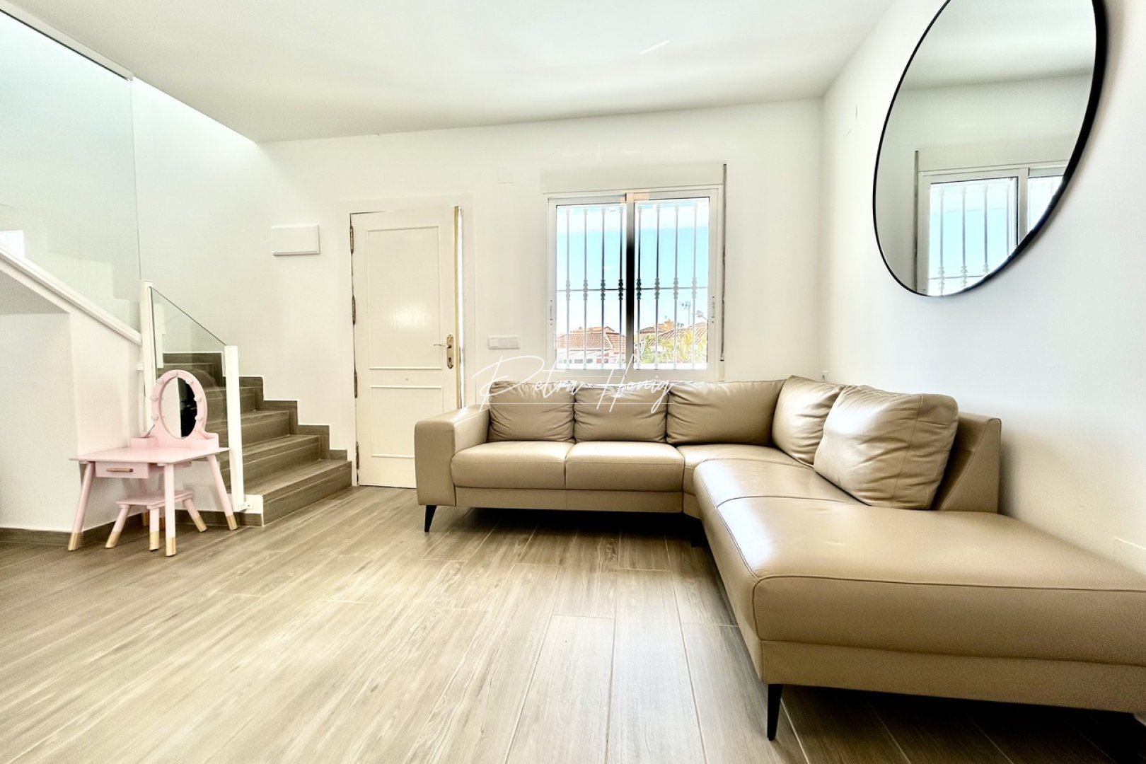 Resales - Villa - Villamartin