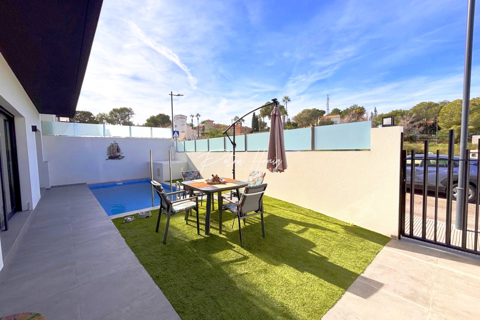 Resales - Villa - Villamartin