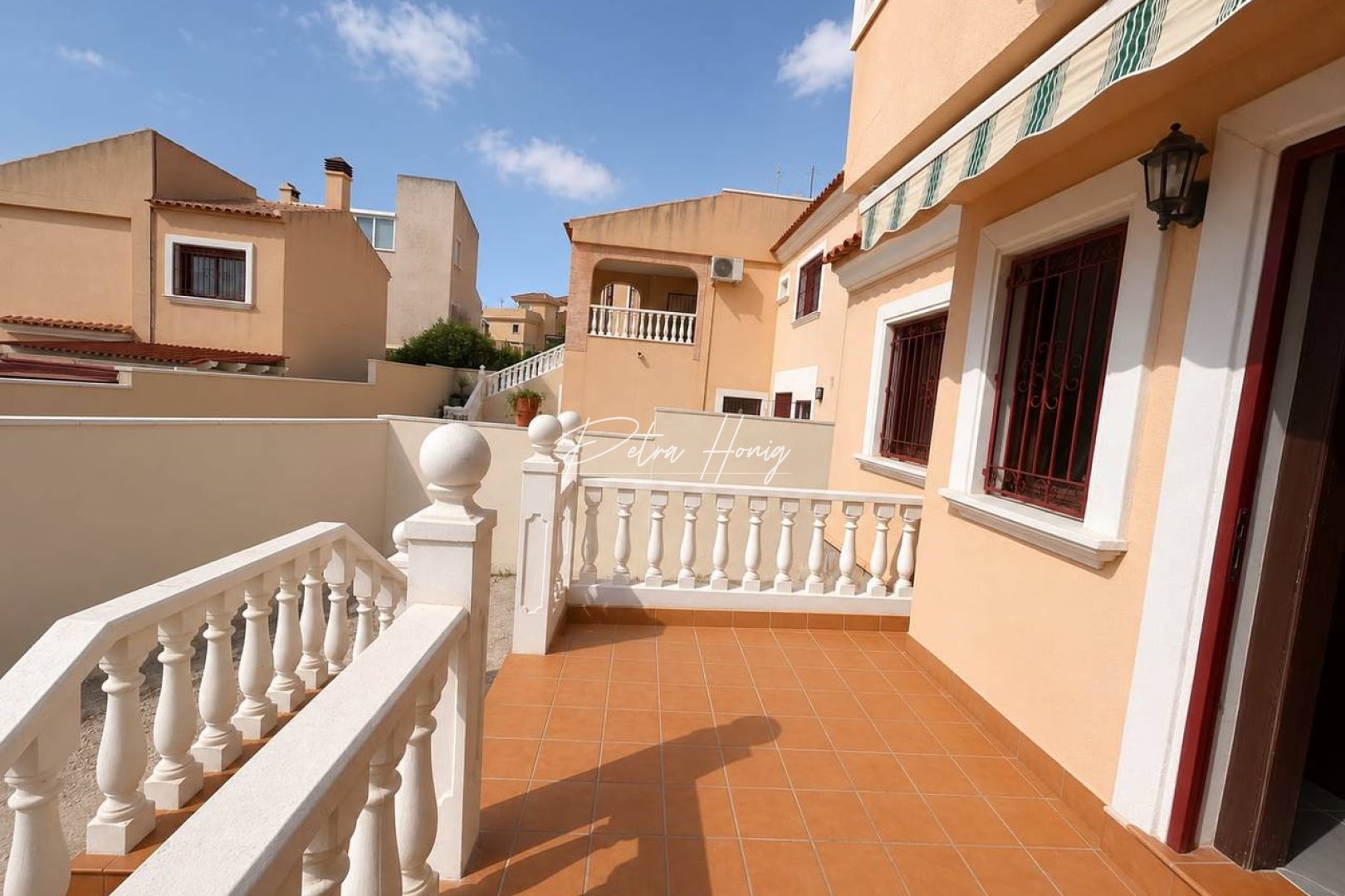 Resales - Villa - Villamartin