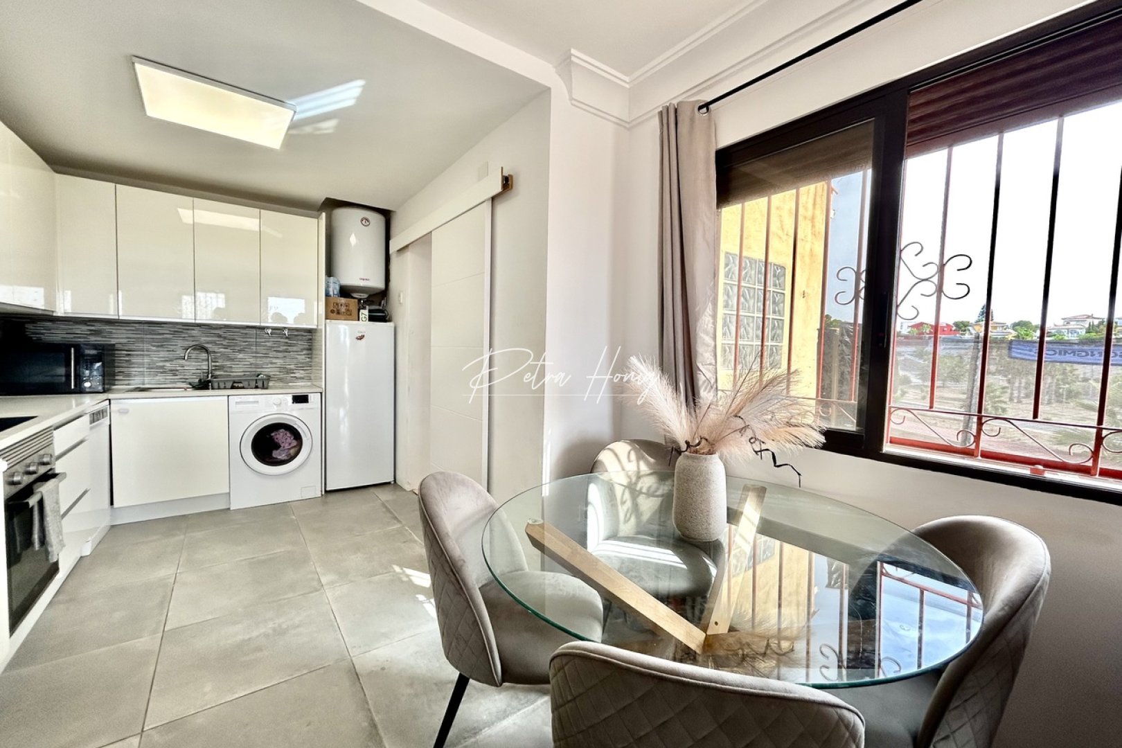 Resales - Villa - Villamartin