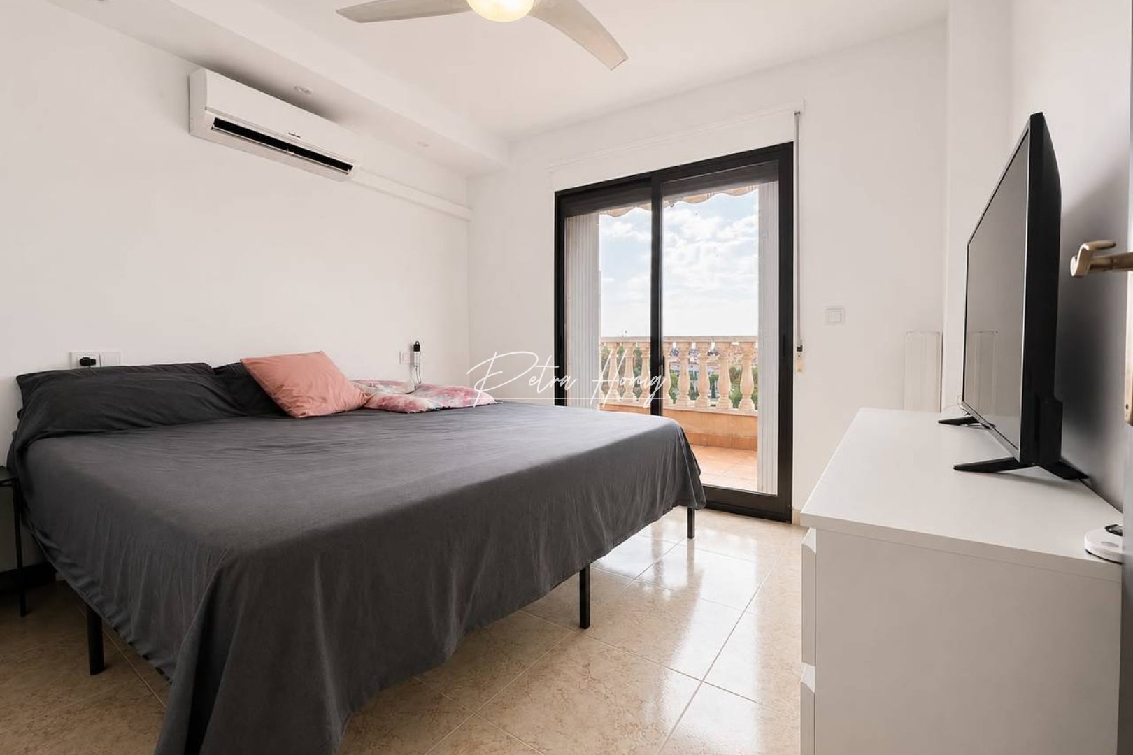 Resales - Villa - Villamartin
