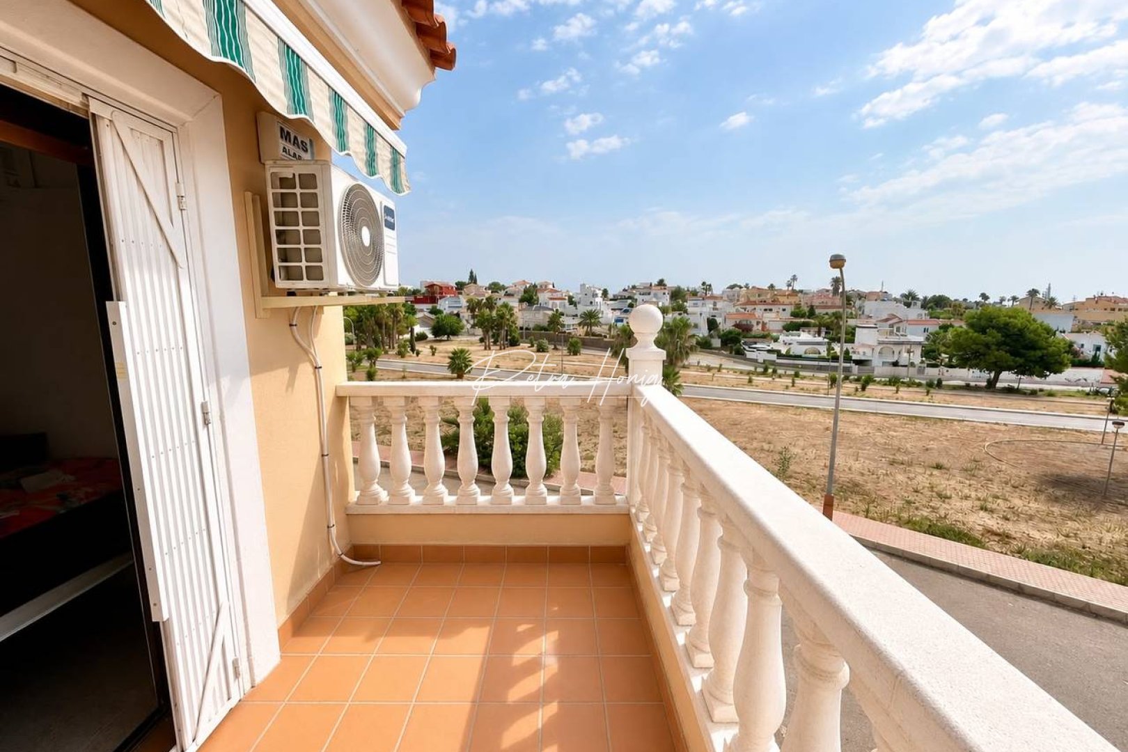 Resales - Villa - Villamartin