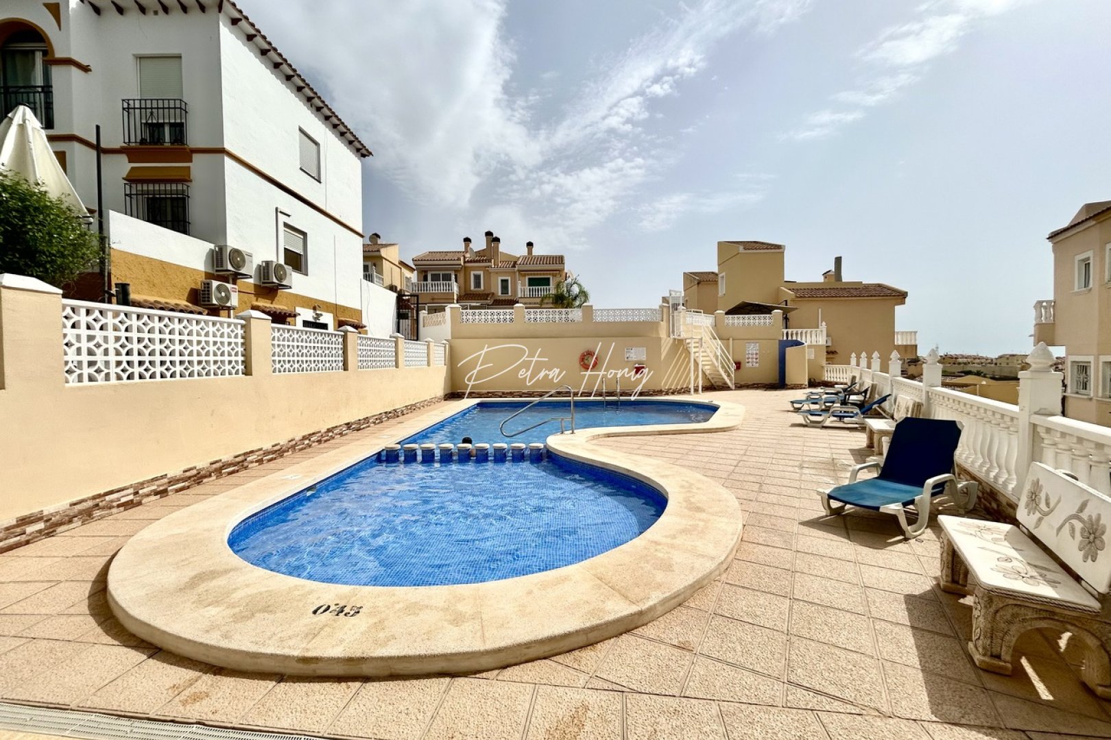 Resales - Villa - Villamartin