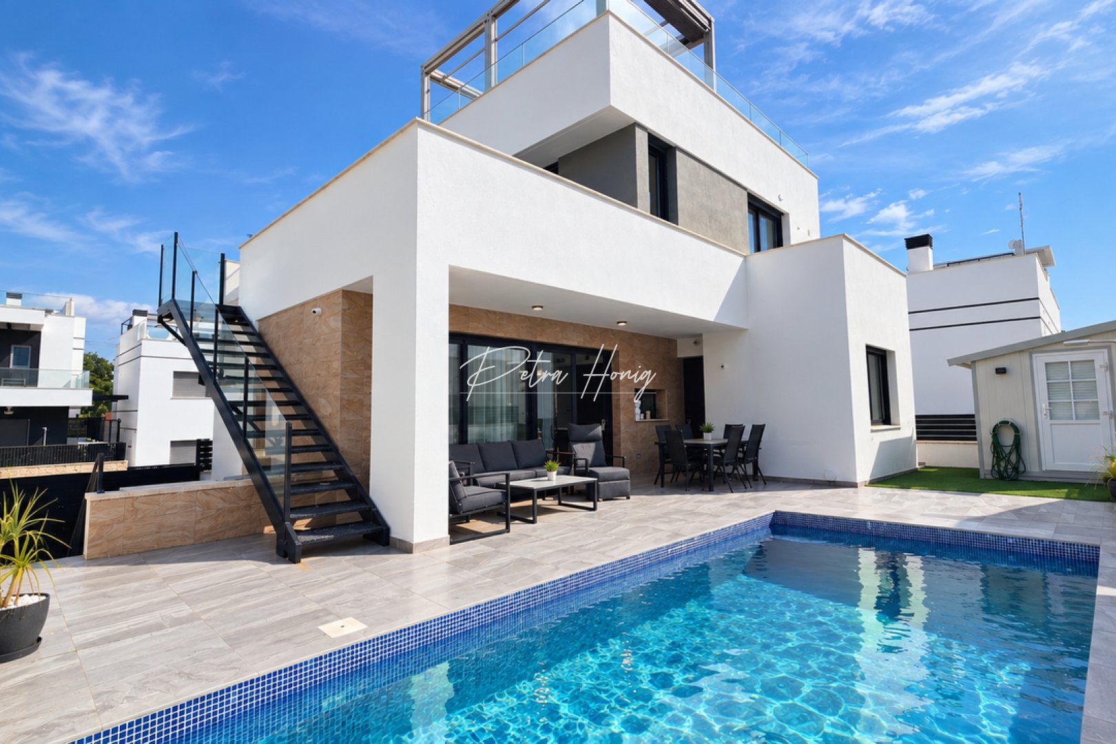 Resales - Villa - Villamartin