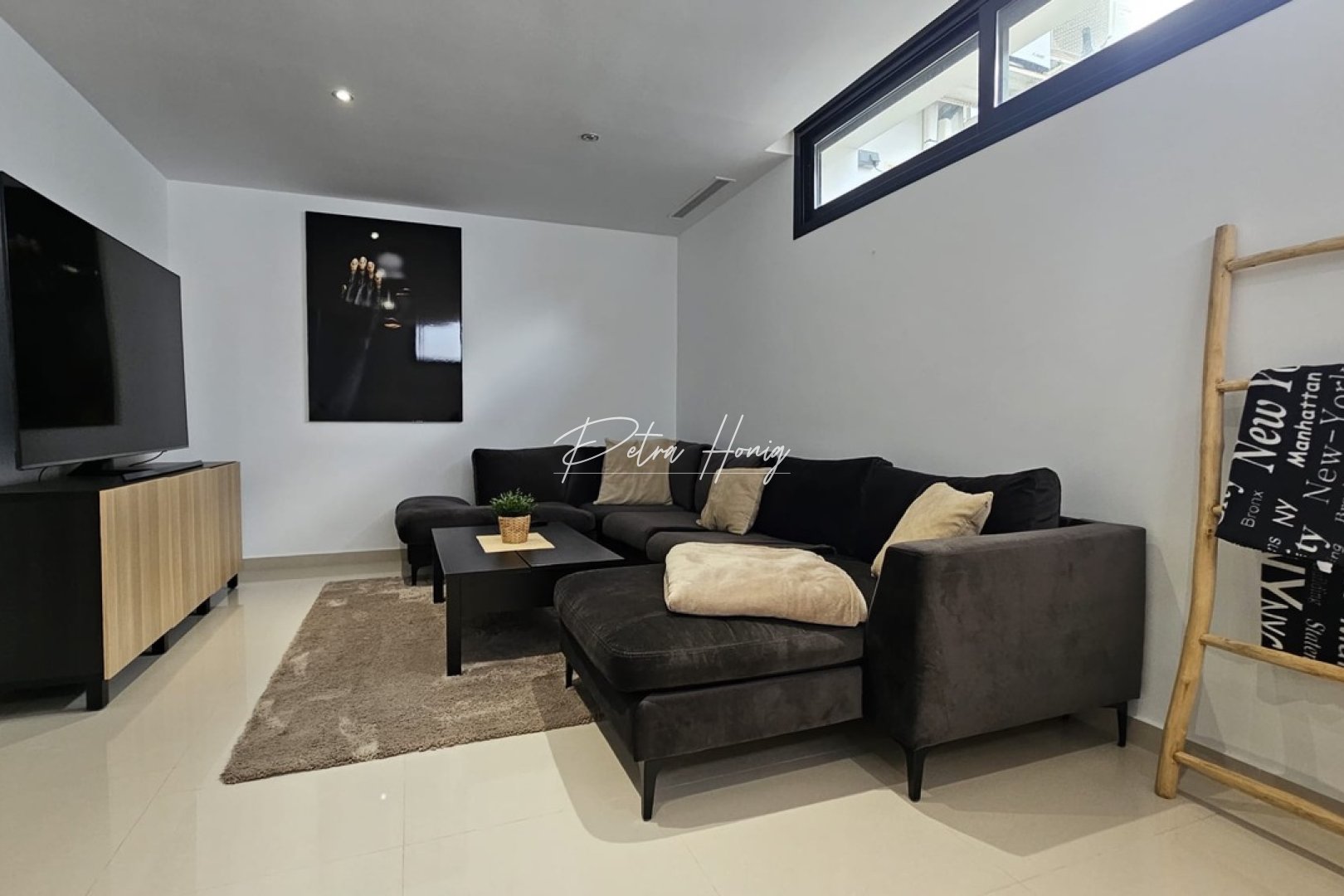 Resales - Villa - Villamartin