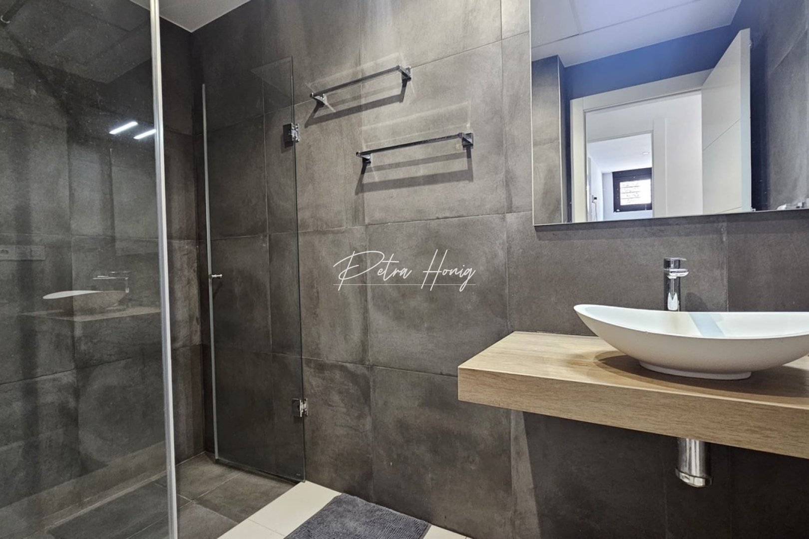 Resales - Villa - Villamartin