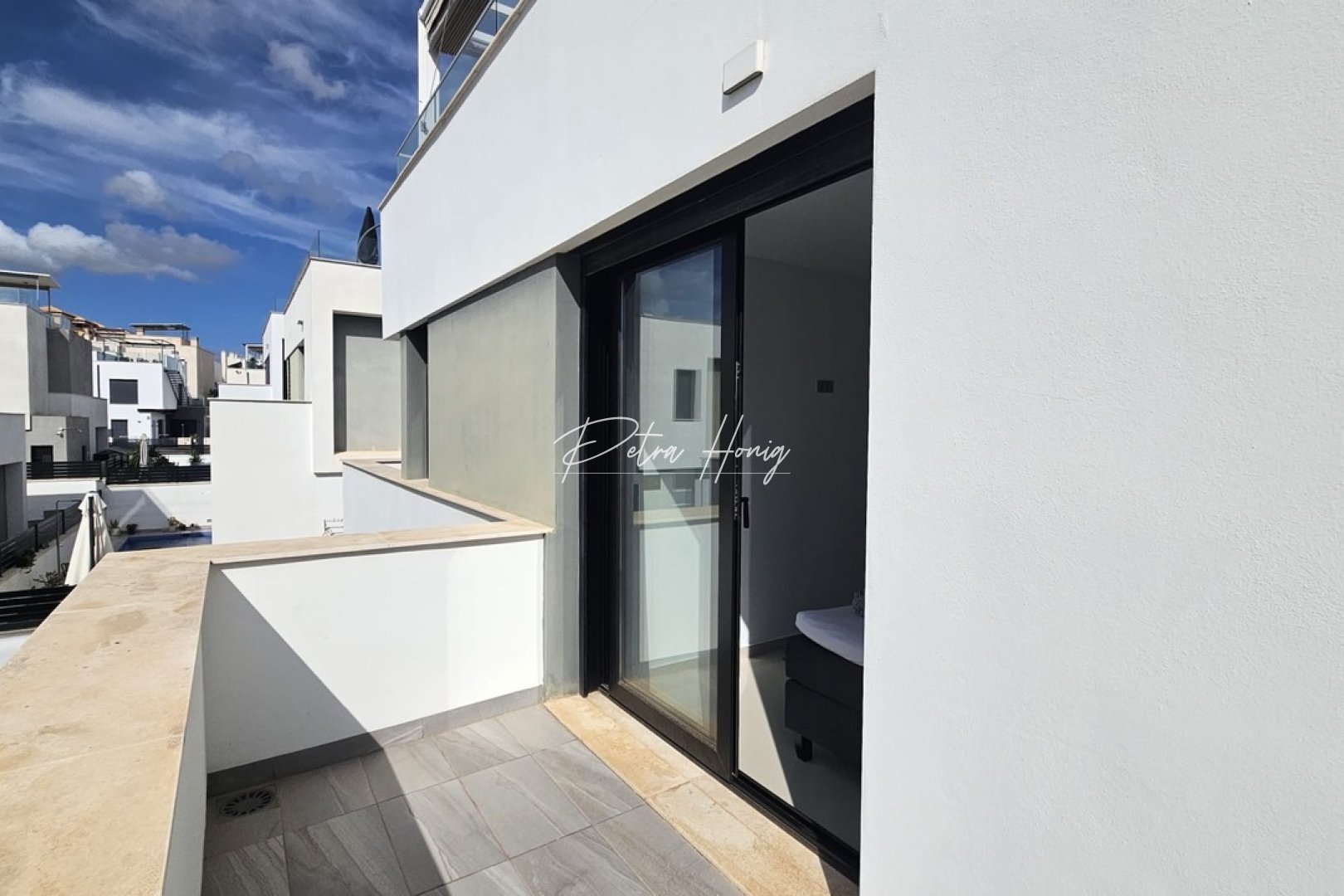 Resales - Villa - Villamartin