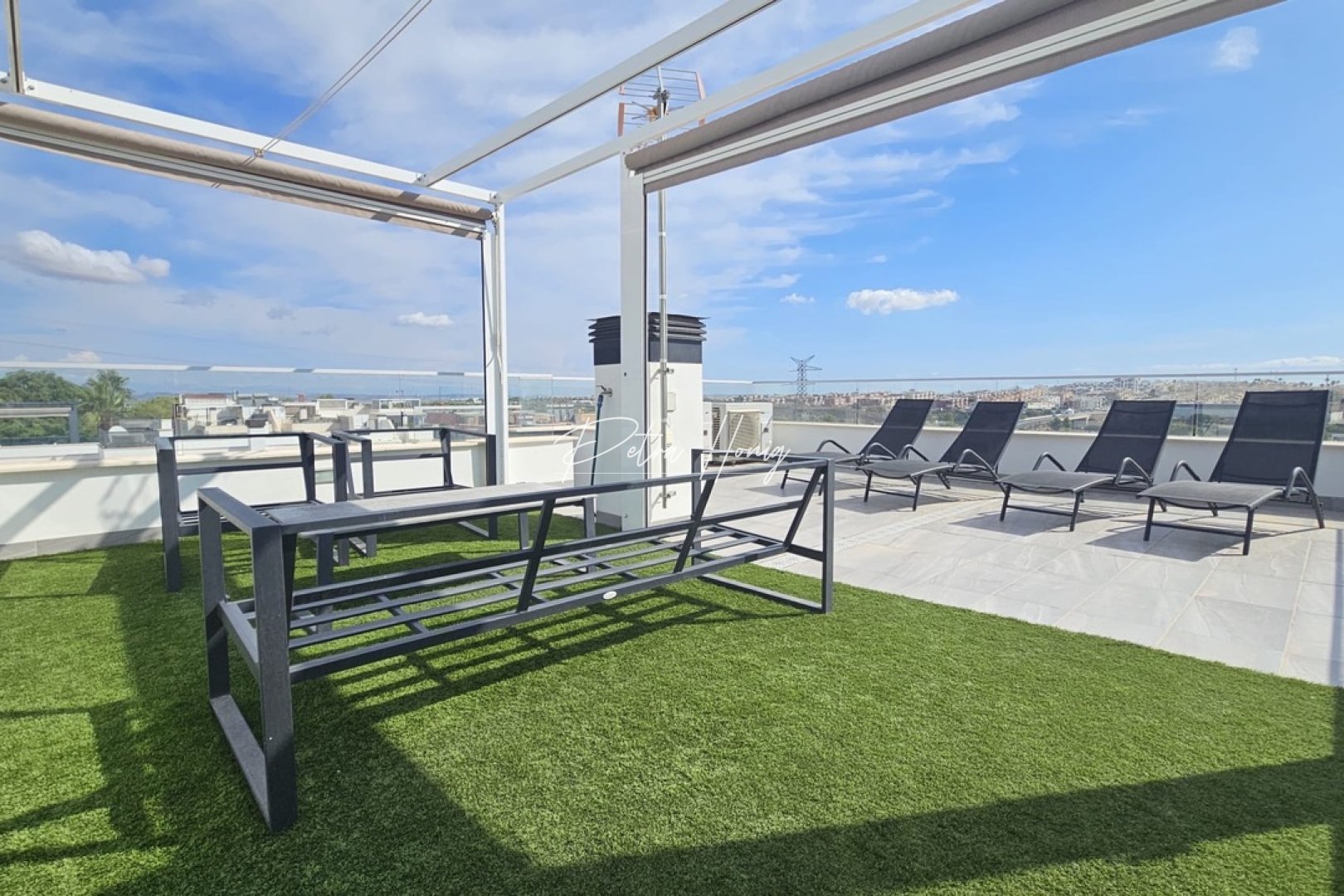 Resales - Villa - Villamartin