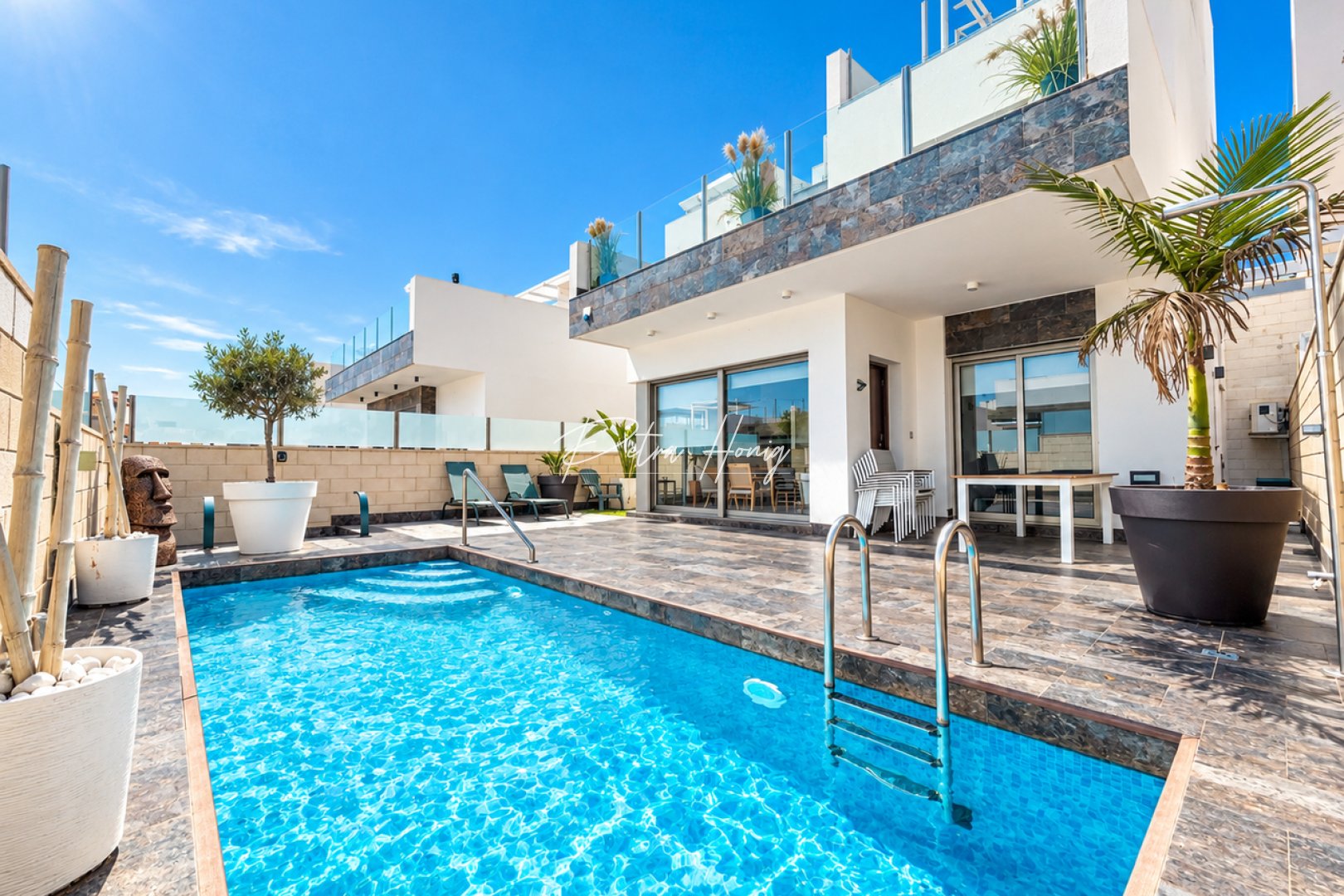 Resales - Villa - Villamartin
