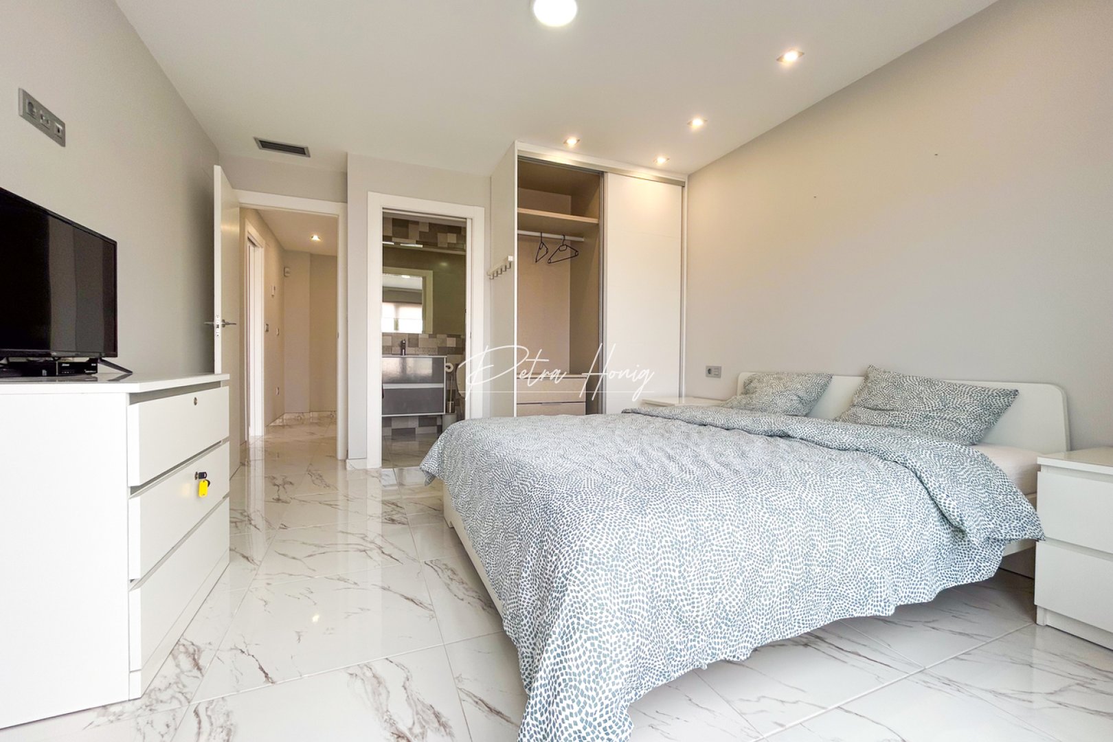 Resales - Villa - Villamartin