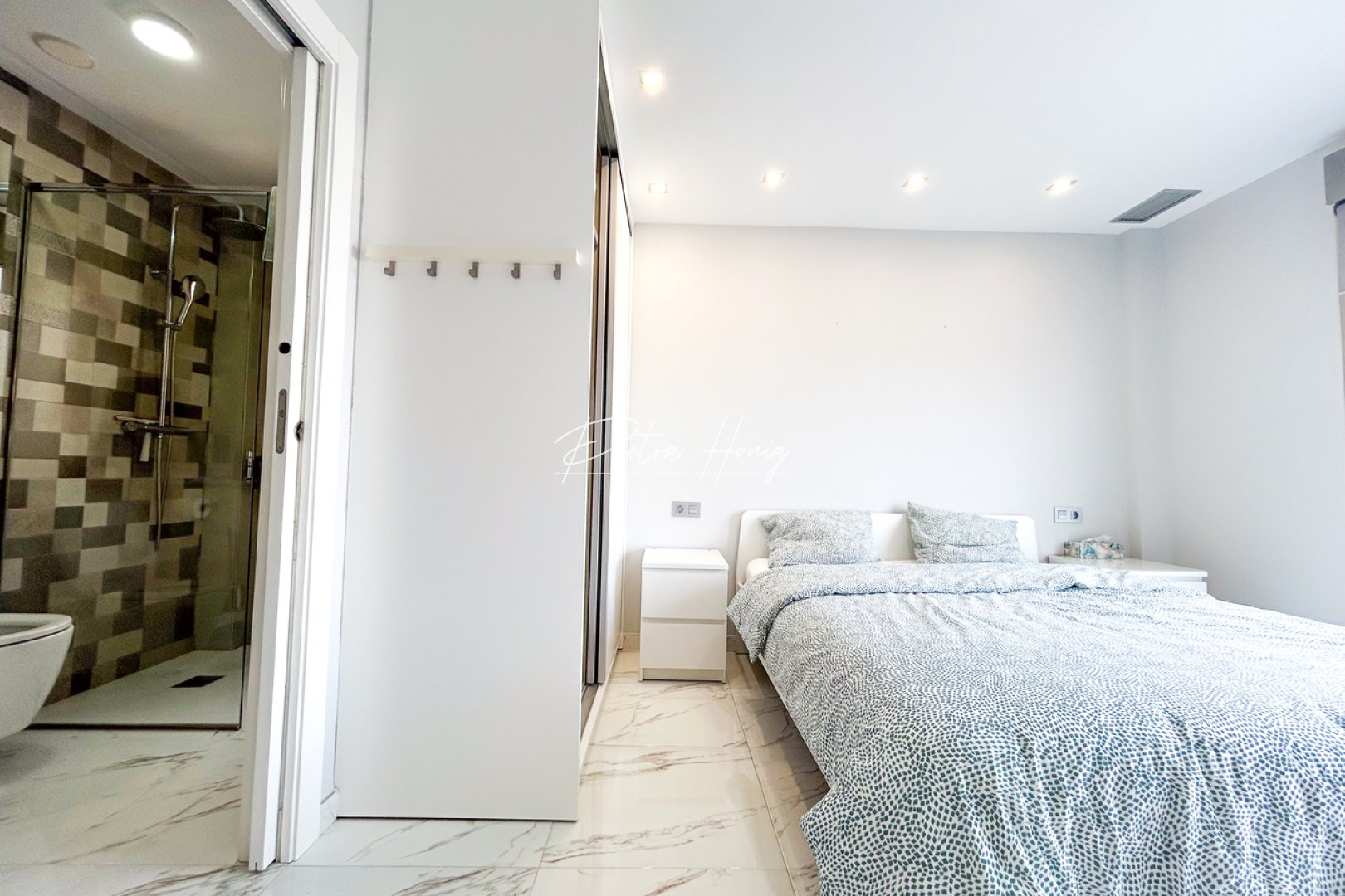 Resales - Villa - Villamartin