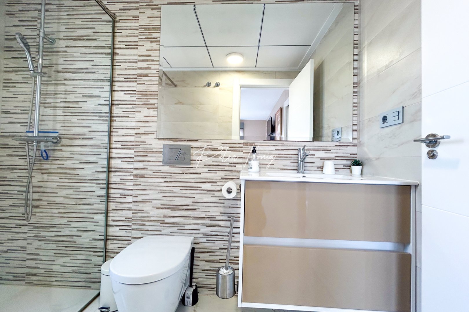 Resales - Villa - Villamartin