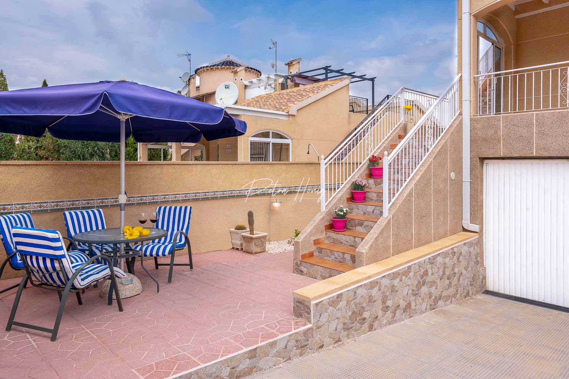 Resales - Villa - Villamartin