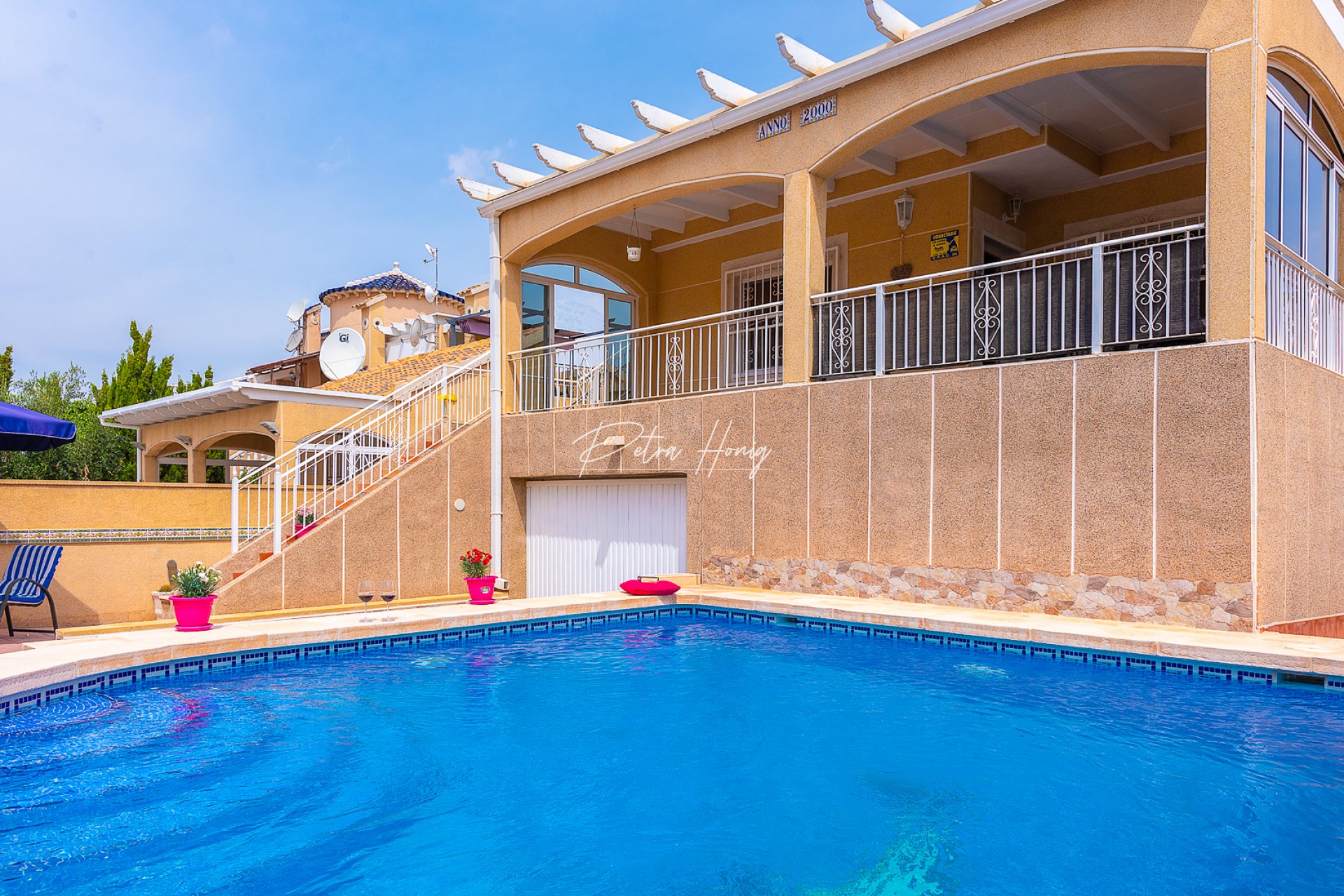 Resales - Villa - Villamartin