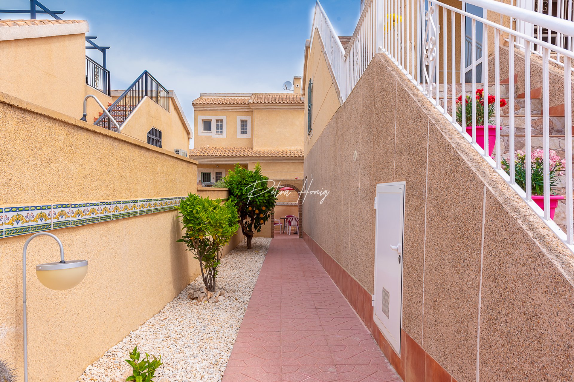 Resales - Villa - Villamartin