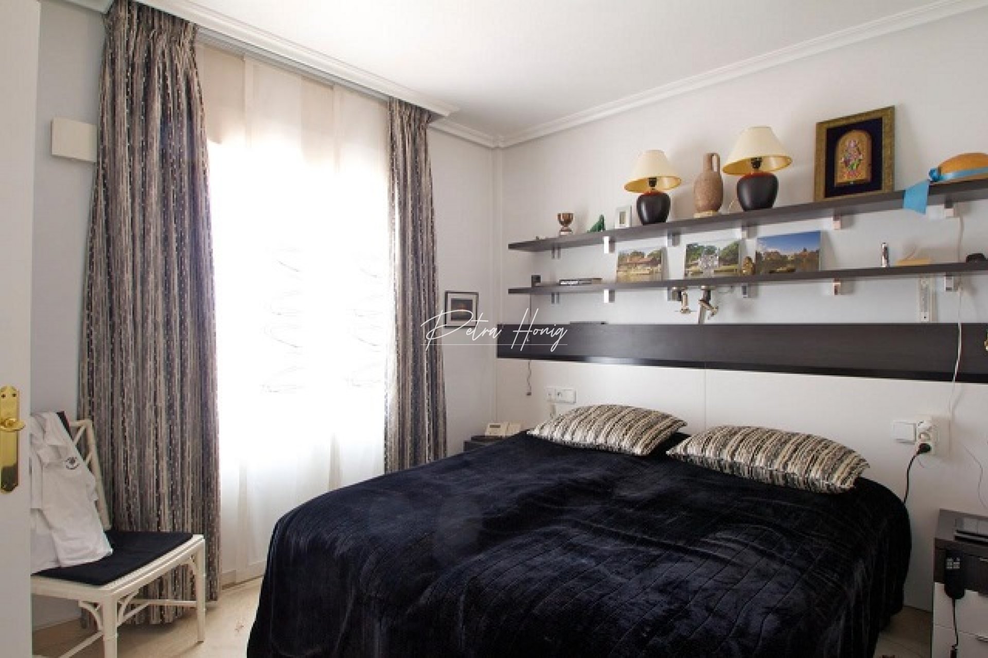 Resales - Villa - Villamartin