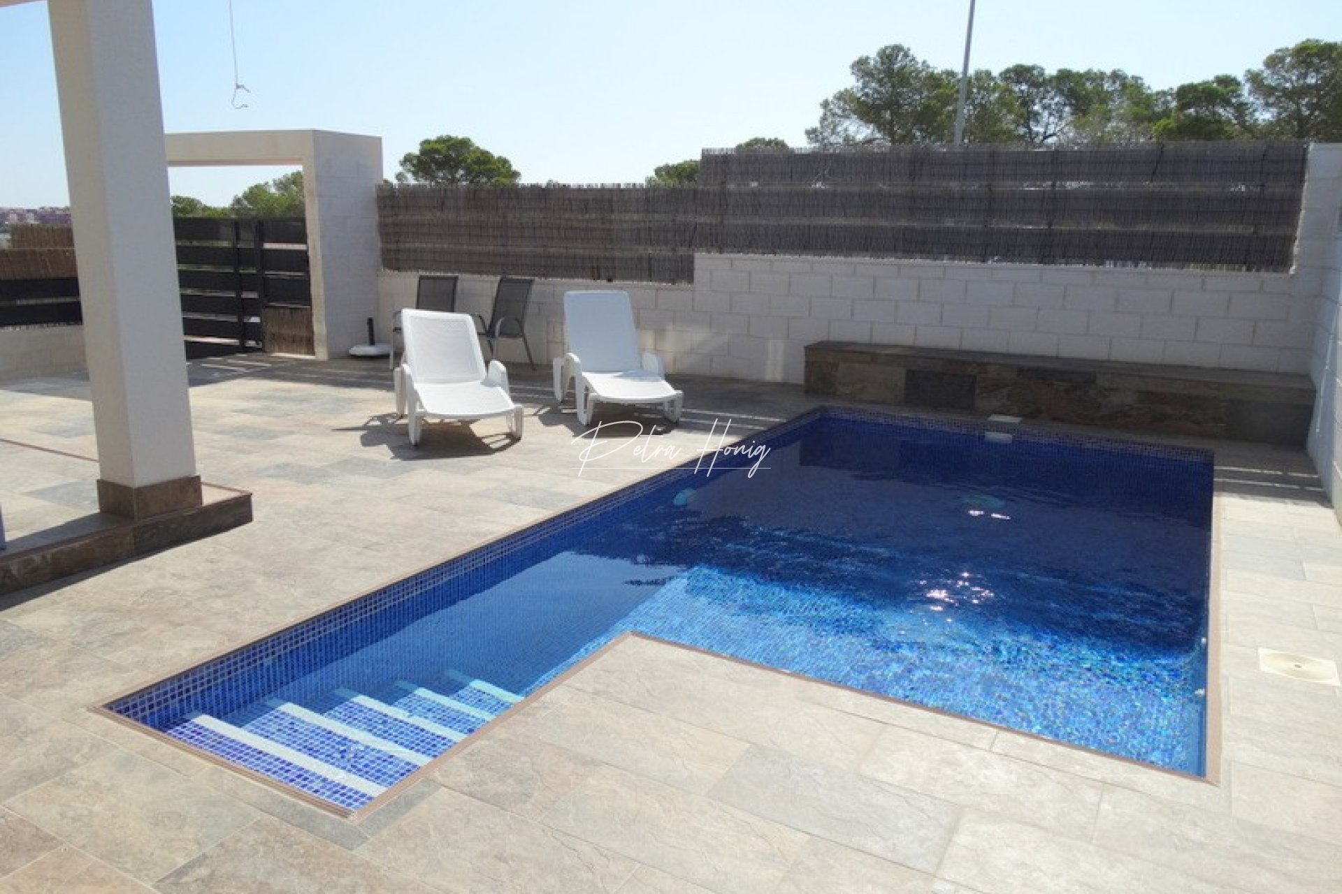 Resales - Villa - Villamartin