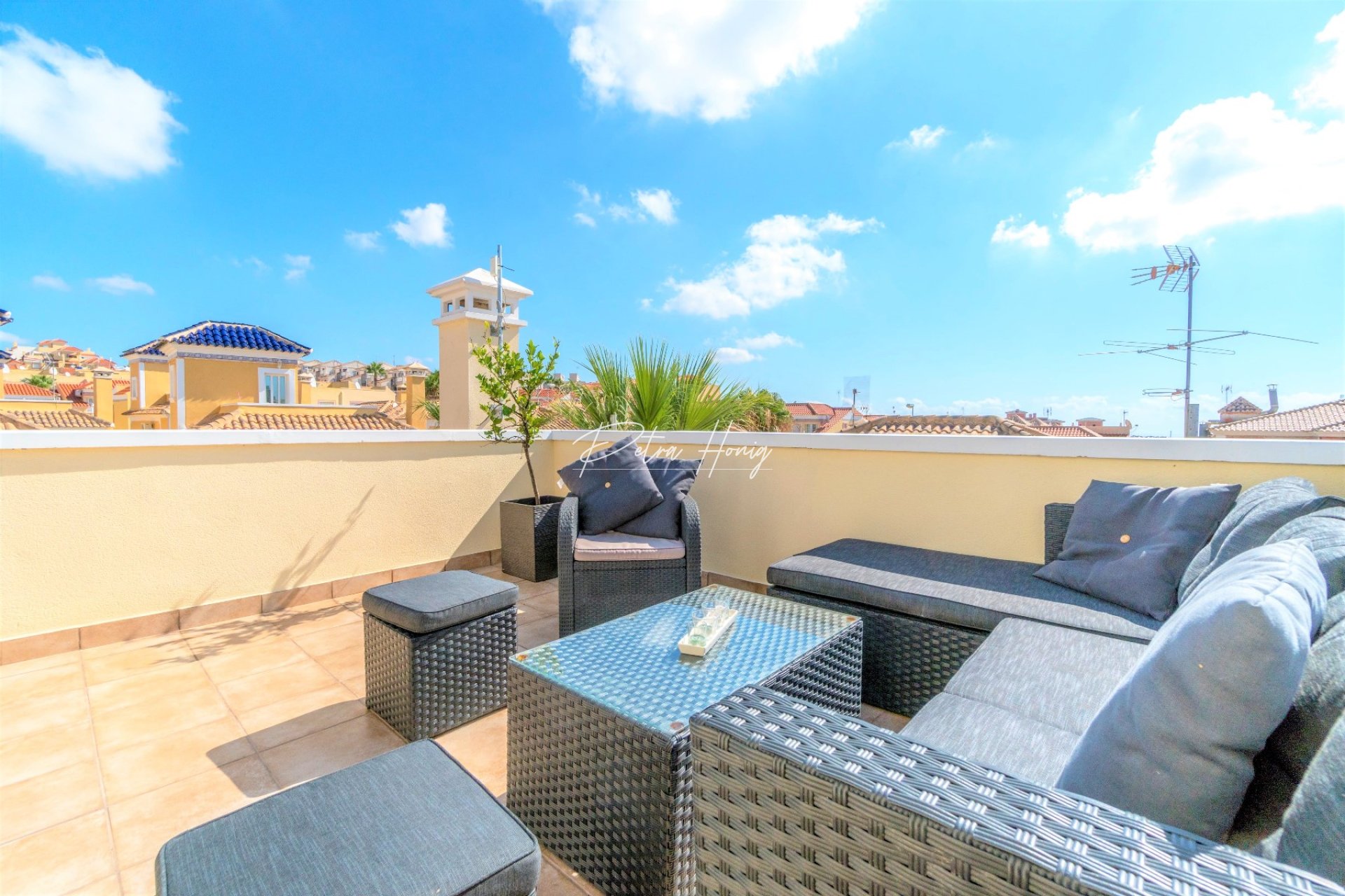 Resales - Villa - Villamartin